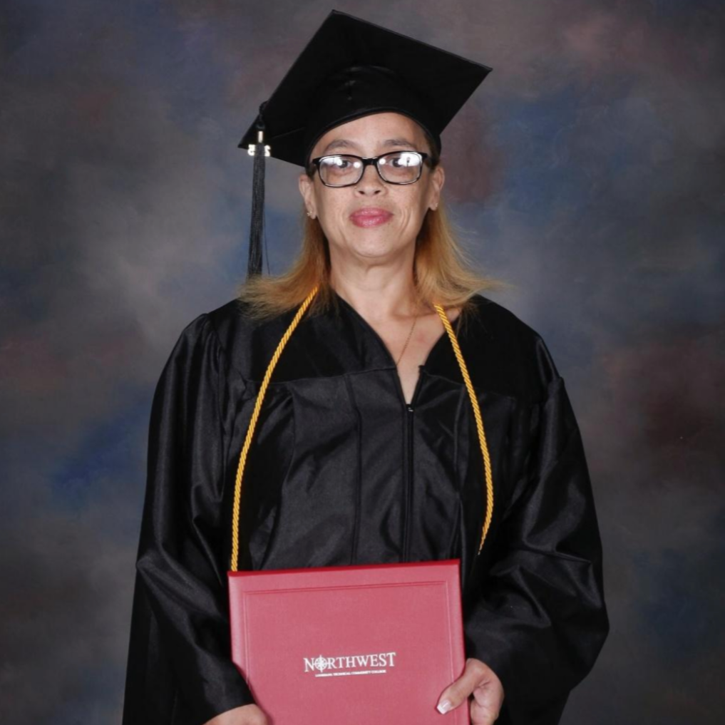 Celebrating Nine New 431 Exchange Graduates