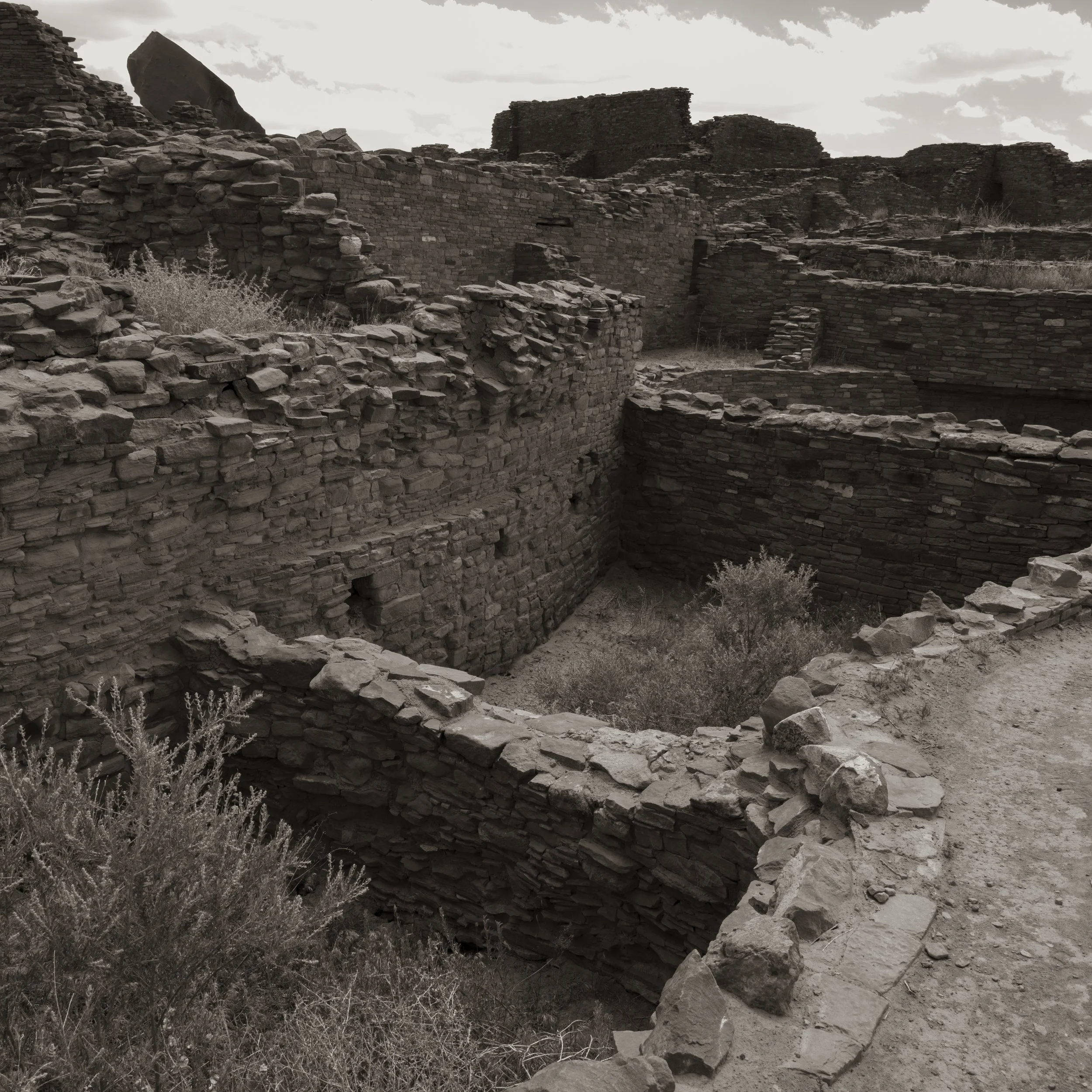 Chaco Canyon-7.jpg