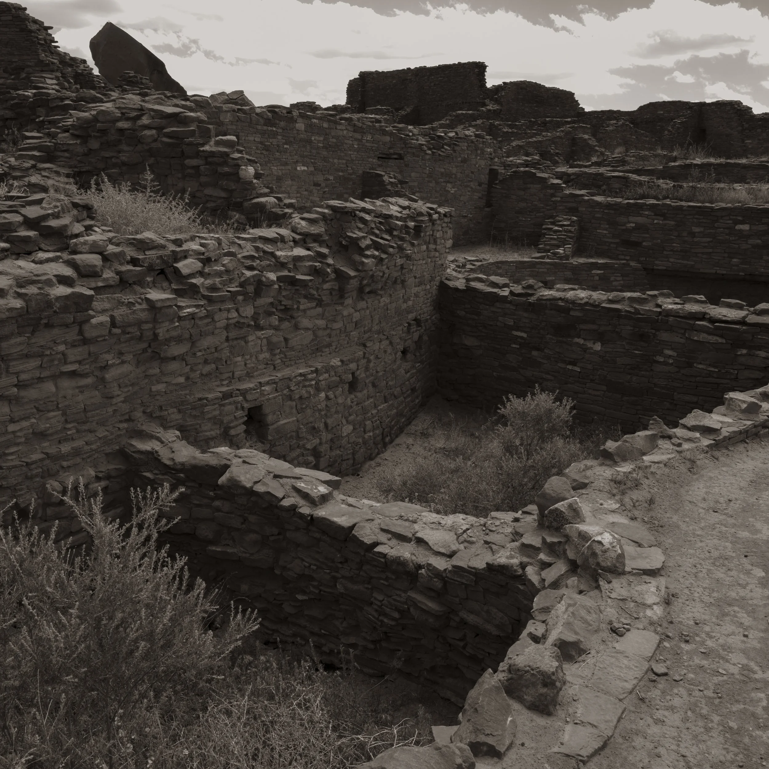 Chaco Canyon-7.jpg