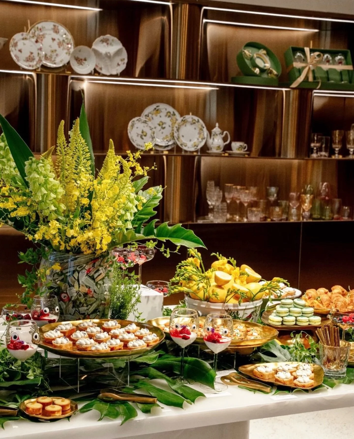 A morning with @taniabulhoes X @elledecor