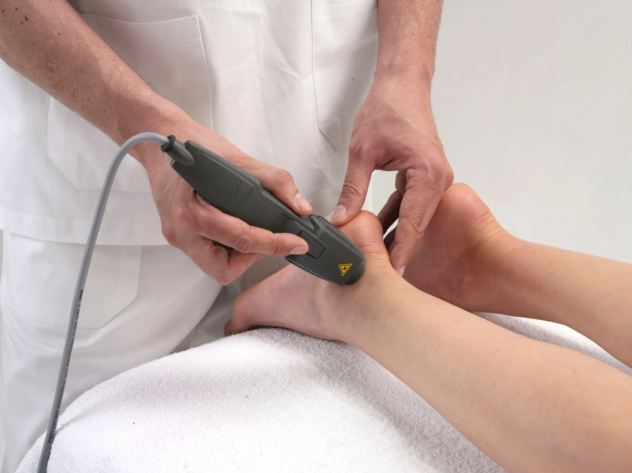 MLS Laser Therapy for Pain & Inflammation Foot Pain, Heel Pain