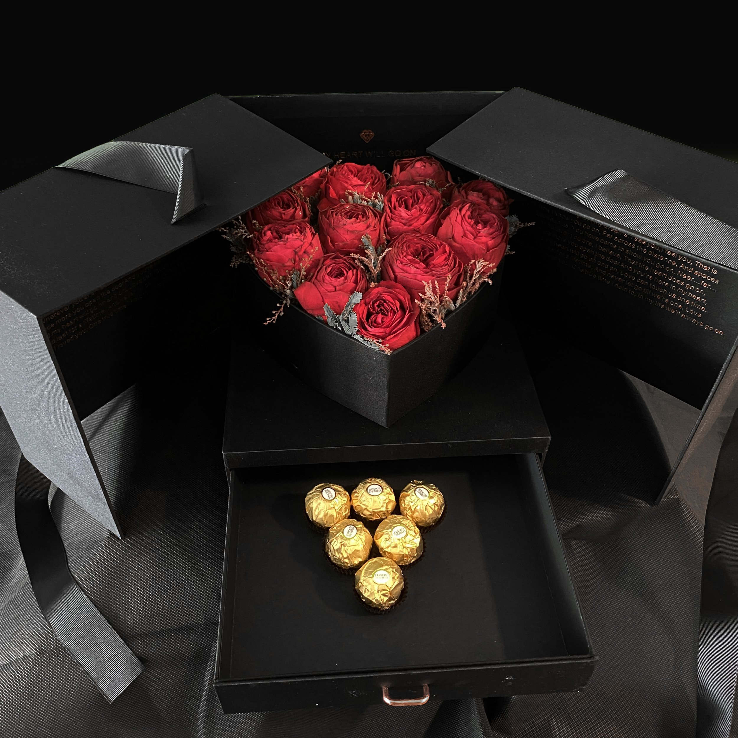 Signature Rose Box-1.JPG