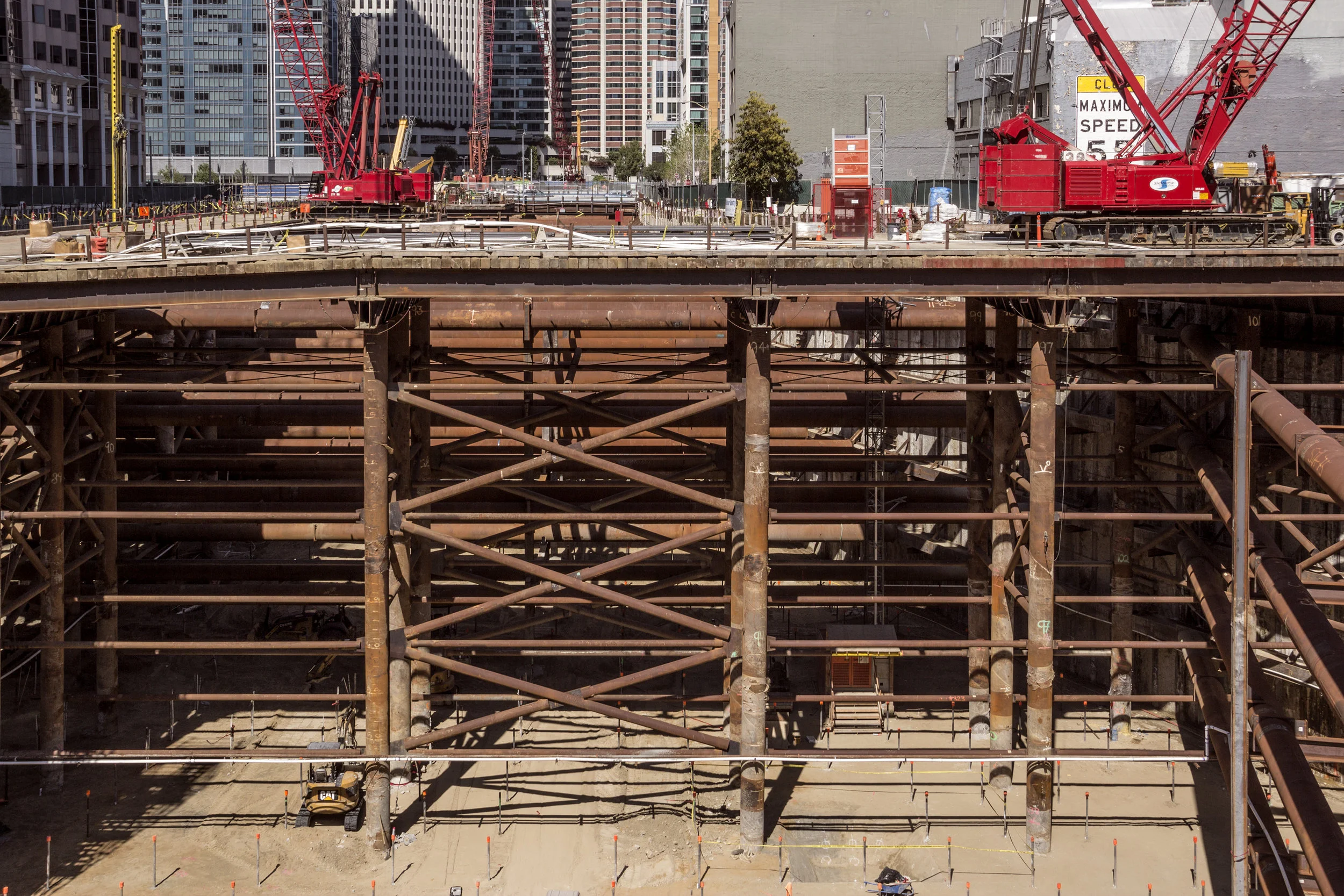 14Raul-Lira-constructions.jpg