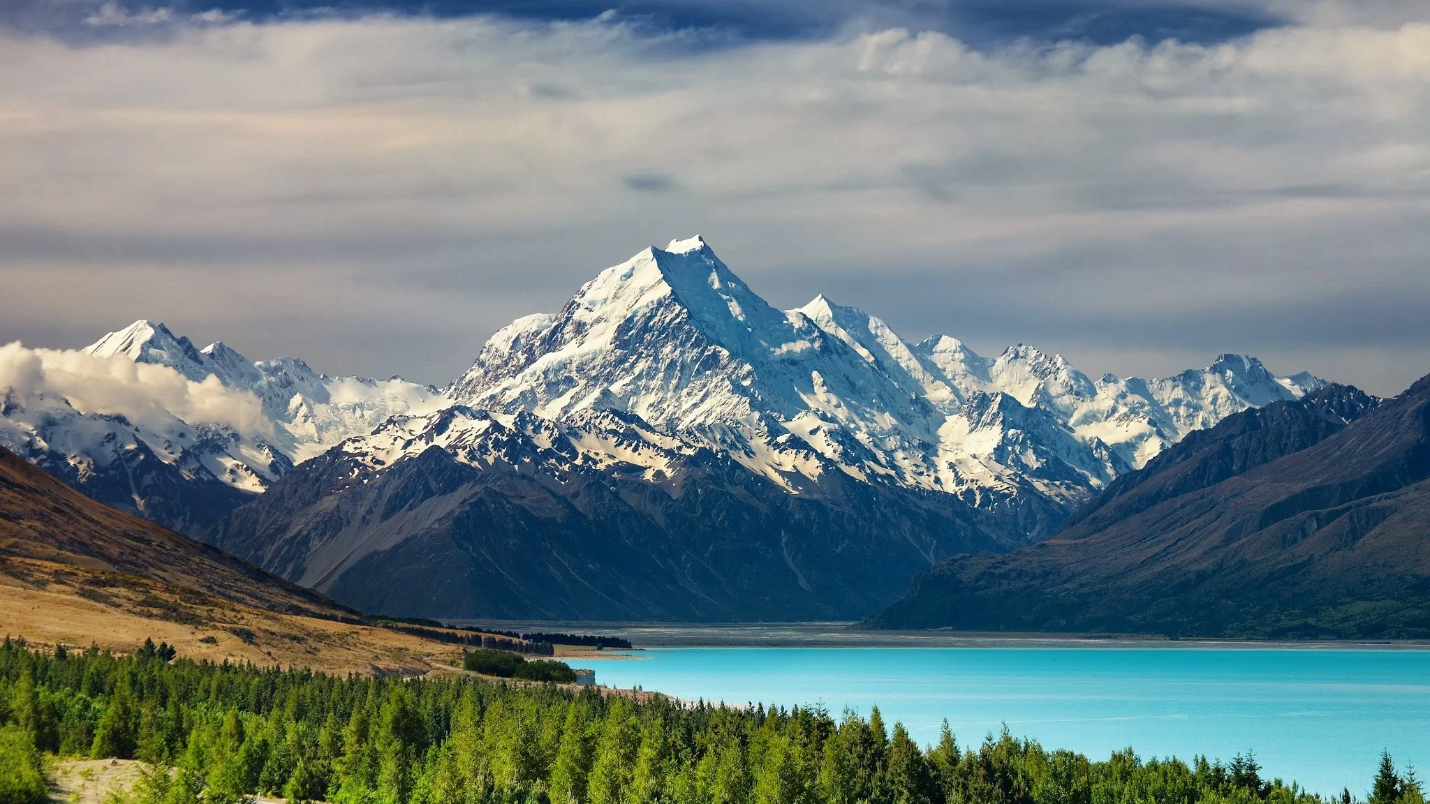 Mount Cook -- New Zealand.jpg