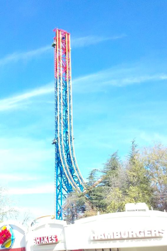 Devi Ohira Six Flags Superman.jpg
