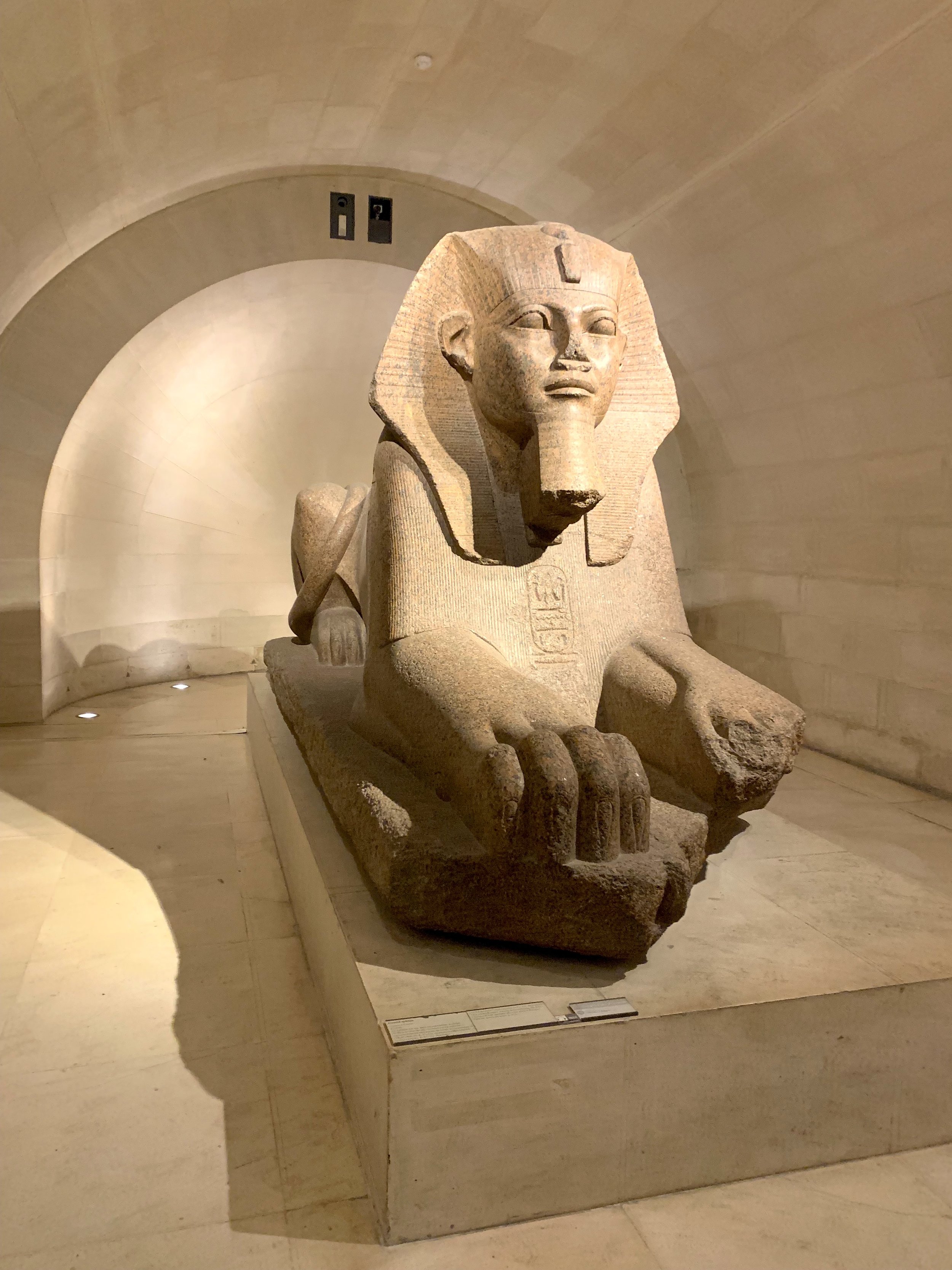 Devi Ohira Paris Louvre museum Egyptian pharoah ancient.JPG