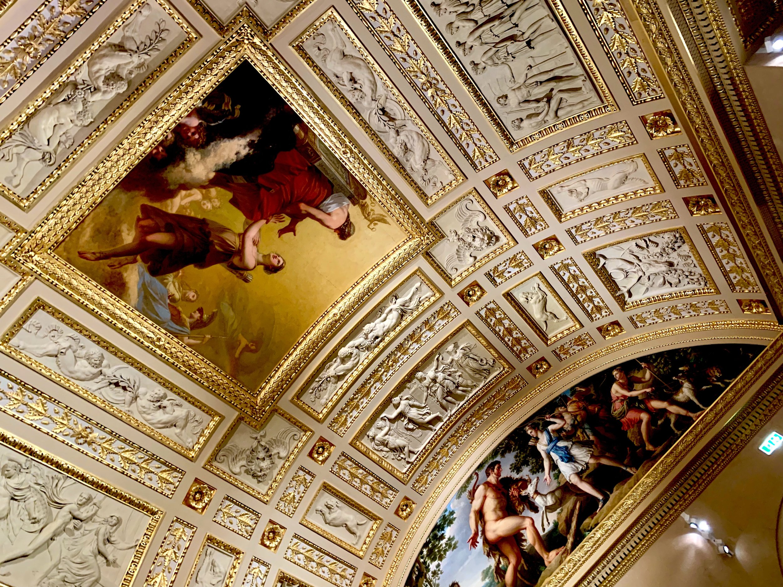 Devi Ohira Paris The Louvre art ceiling.jpg
