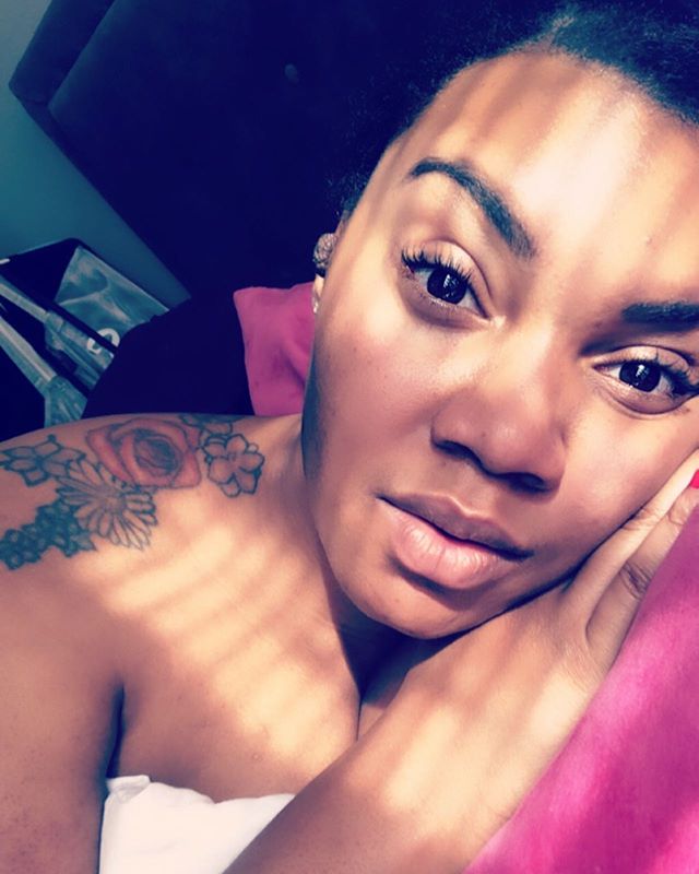 When the sunlight hits your melanin perfectly ✨  #melaninpoppin #blackgirlmagic