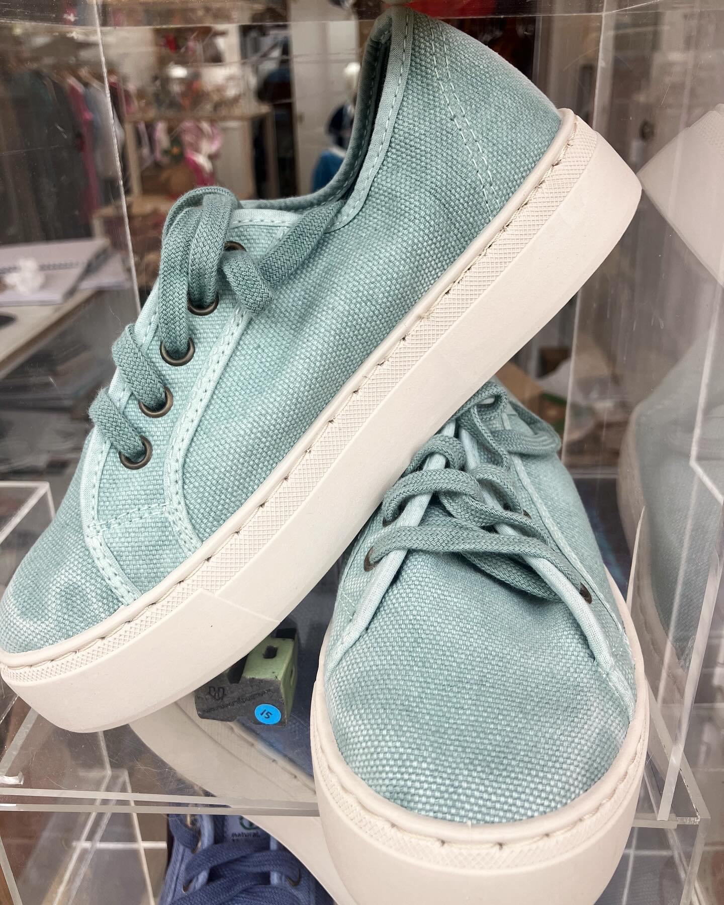 Natural World have arrived, in tennis shoes and baseball boots, they come in a variety of colours. Comfortable, stylish, and most importantly sustainable (enzyme washed). Available in all sizes from 35 > 41. 
Don&rsquo;t miss out!!!
.
.
.
.
.
.
.
