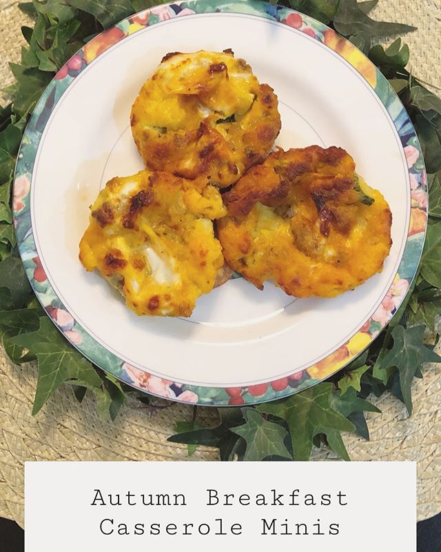 Recipe Mondays are back! I love breakfast casserole, but needed it to be a bit healthier. So why not add some squash and zucchini? These little bites are so good for those cool fall mornings I&rsquo;ve heard about, but have yet to experience since I 
