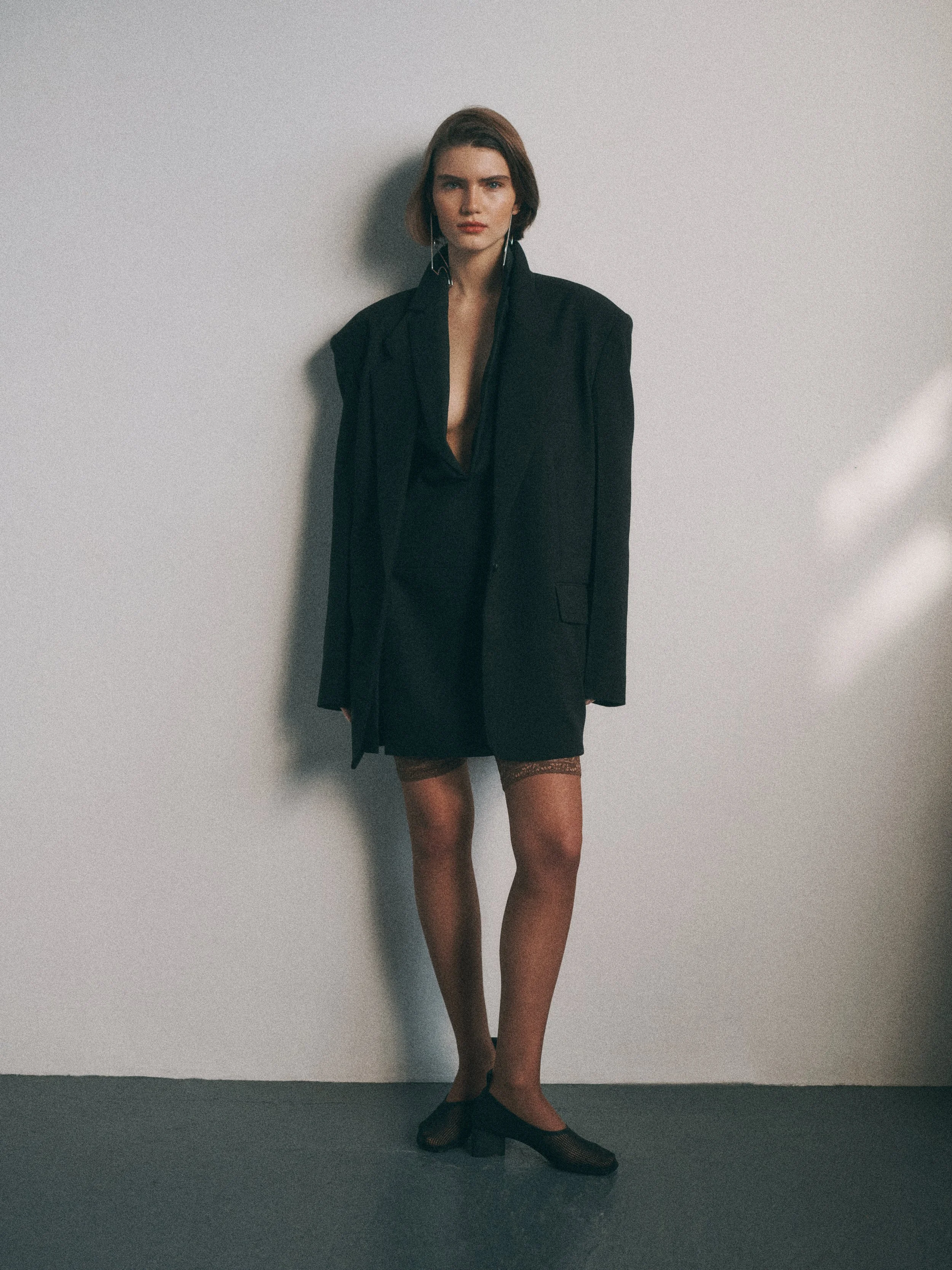 231209_SUITS_ANA_03_002_EX.jpg