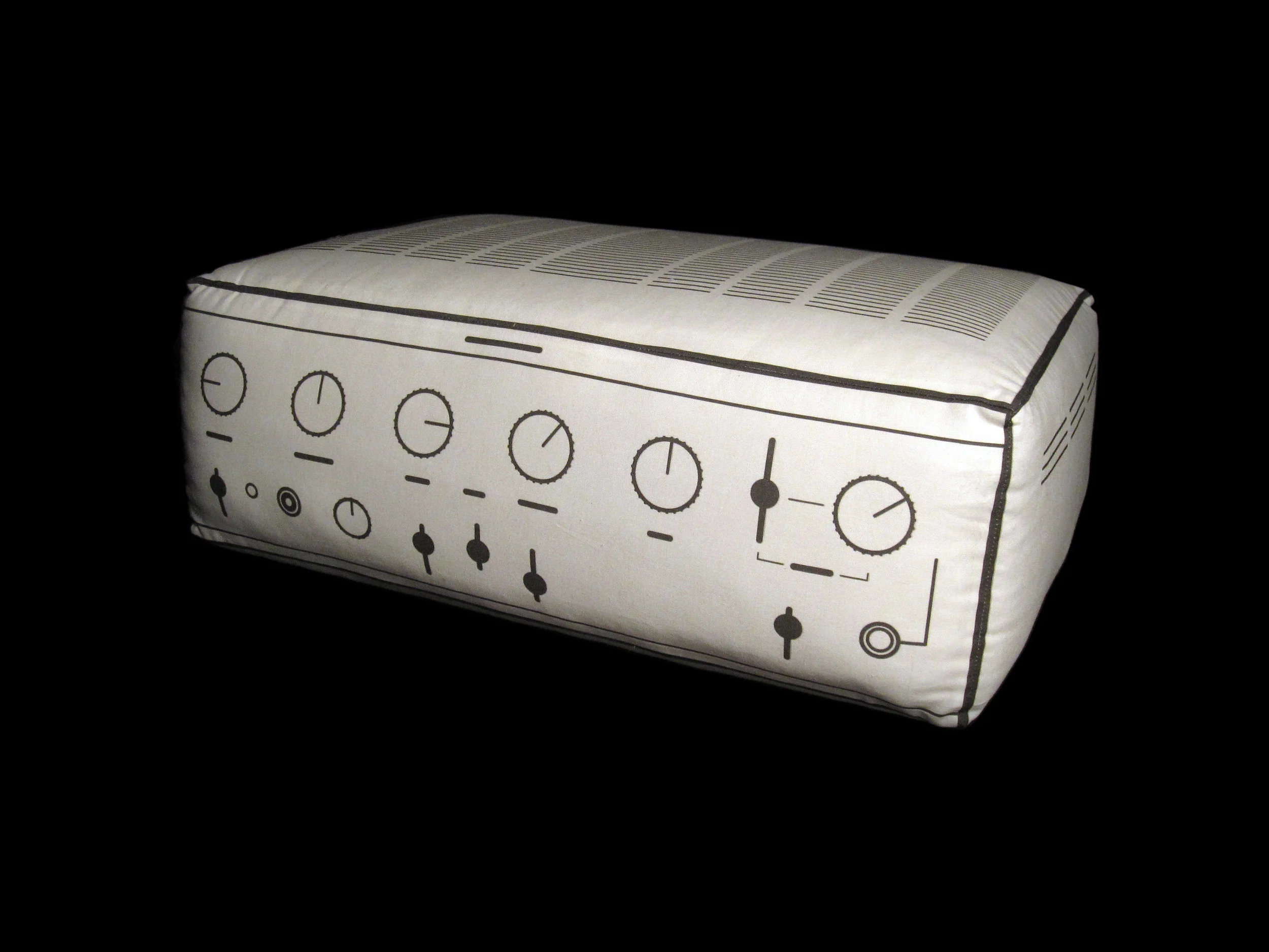 05 analogue-amp-1_3857.jpg