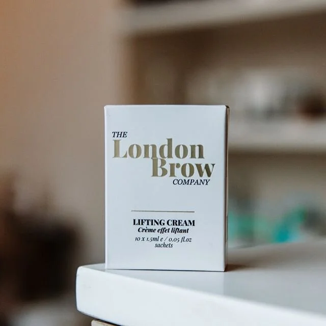 were so excited to be bringing #BrowLamination to Supreen soon! Brow lamination smoothes your brows out while also lifting the hair in a more vertical direction, making your brows look wispy and full. Who's excited? ✨
↣
↣
↣
#supreenme #timetopreen #e