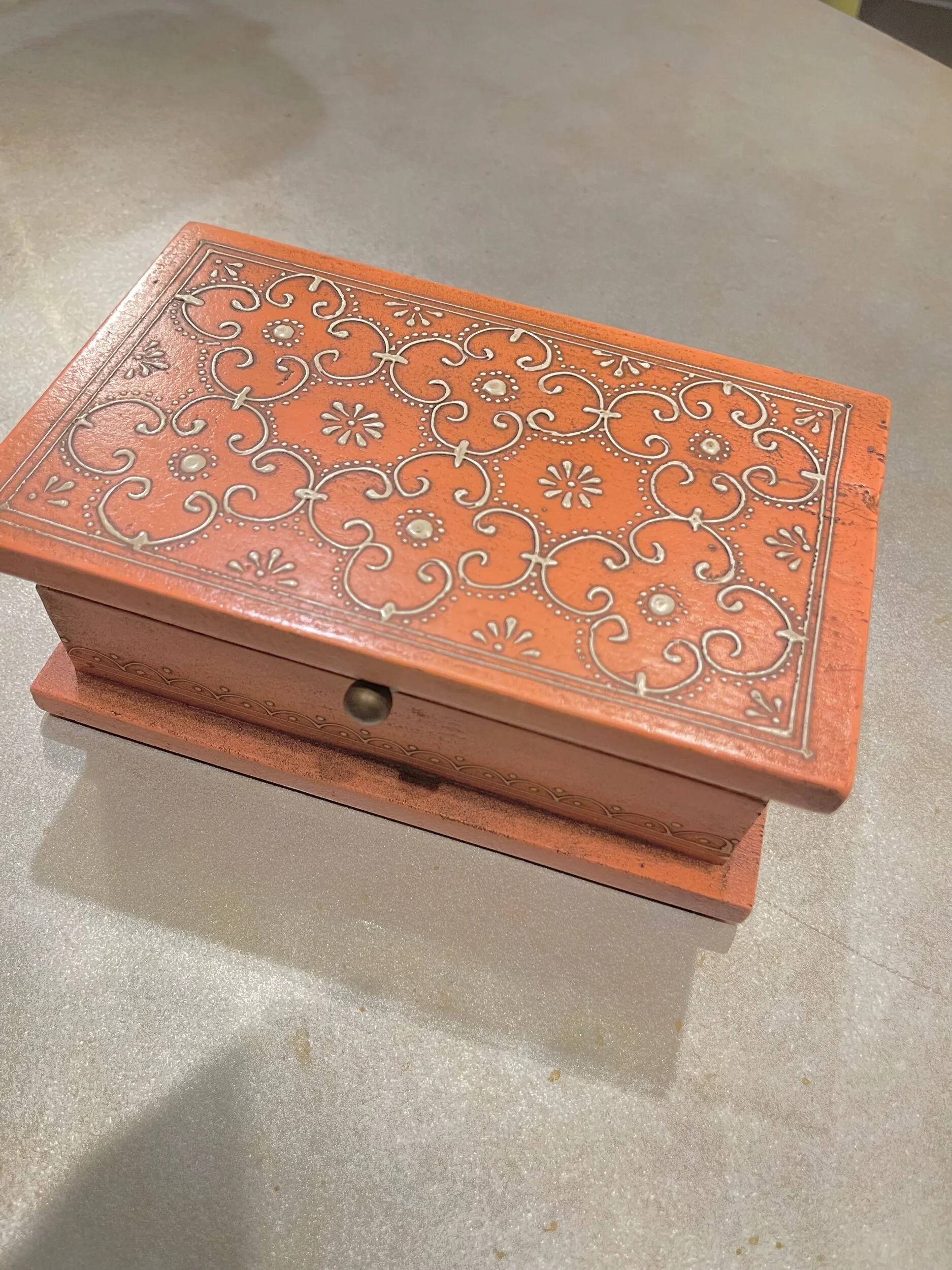 6B8306A9-F854-488B-B292-5ABAB65D8AC3