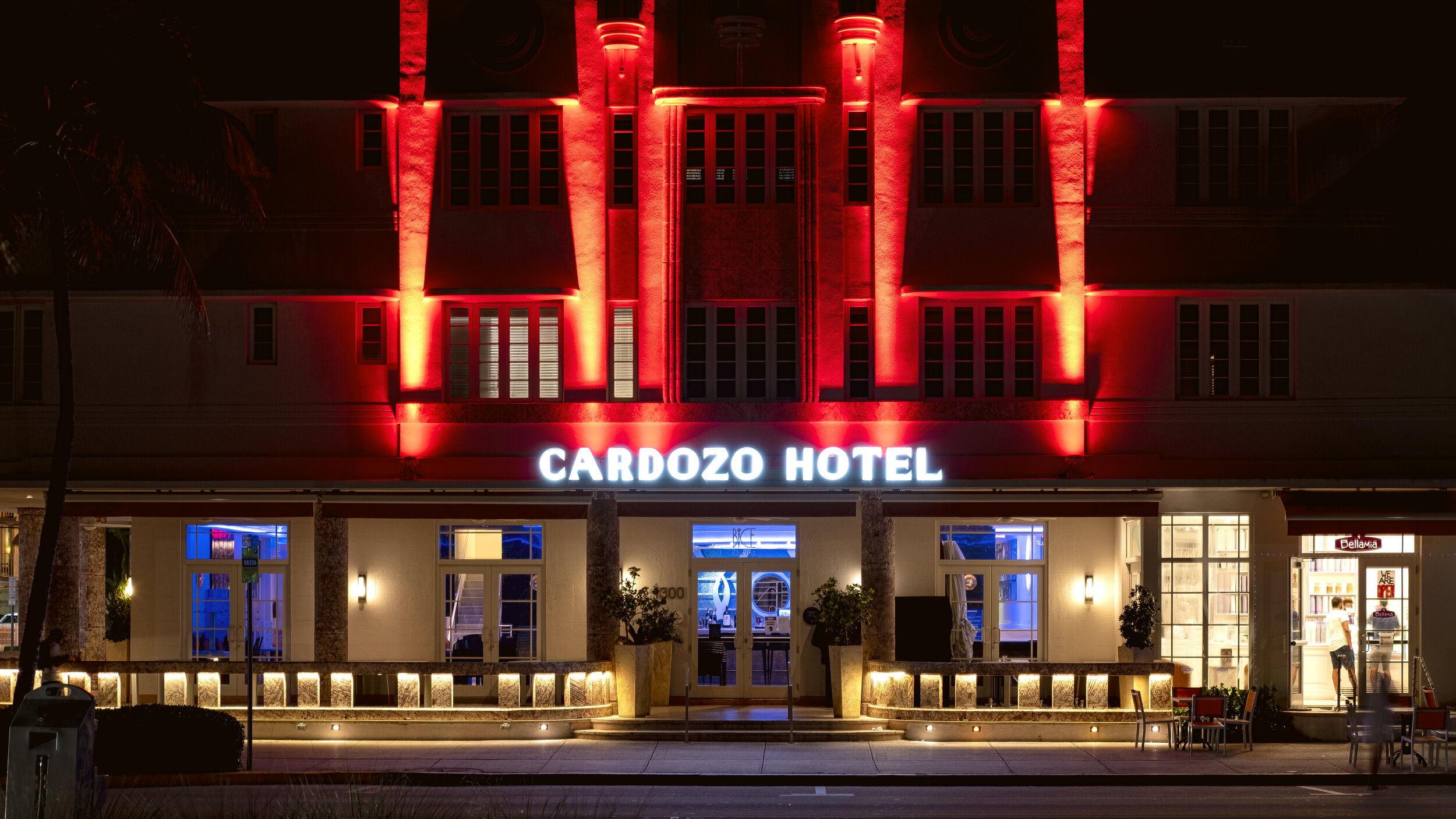 Cardoza Hotel.jpg