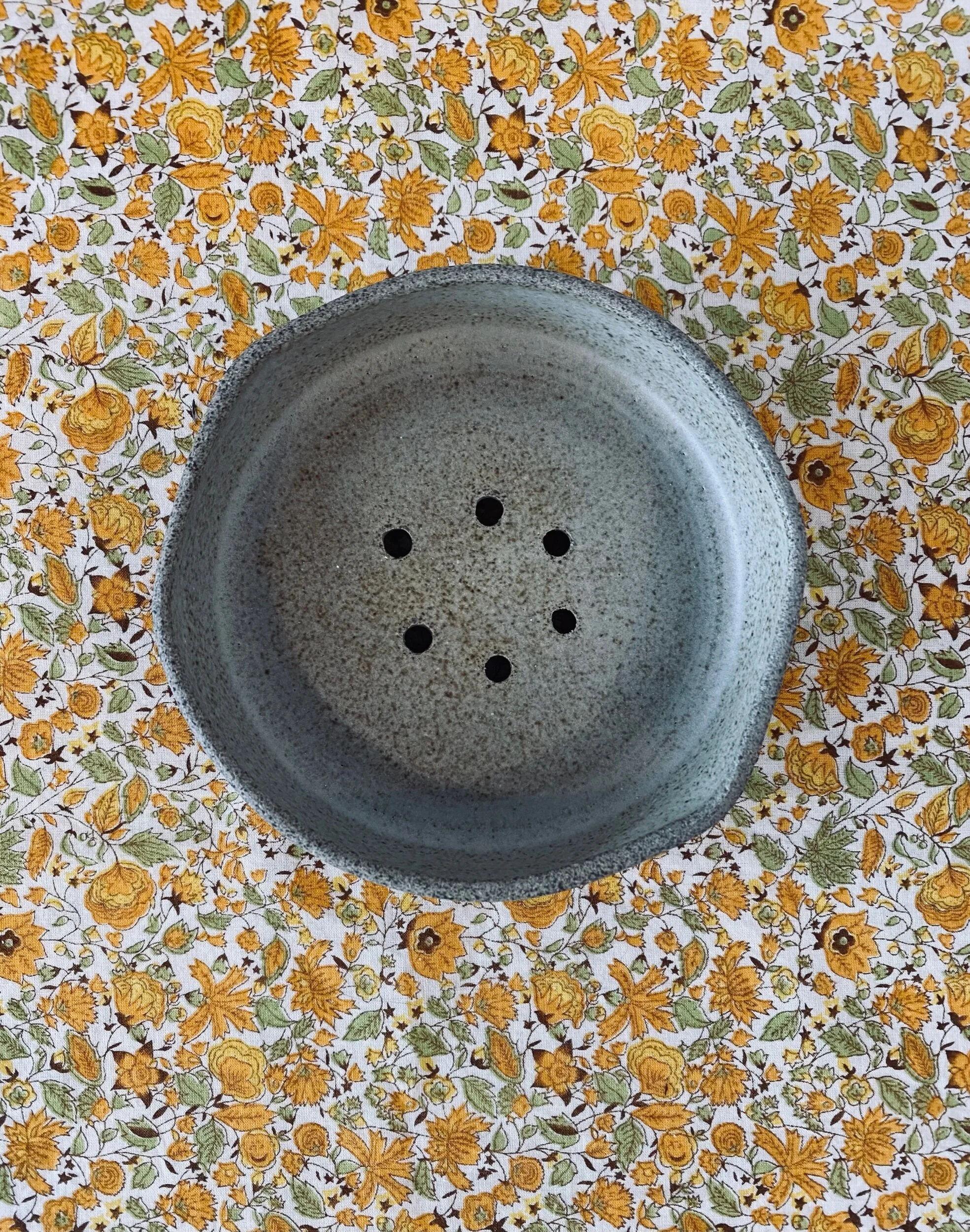 E9ABB897-5774-486B-A1E6-D23B2C72832E