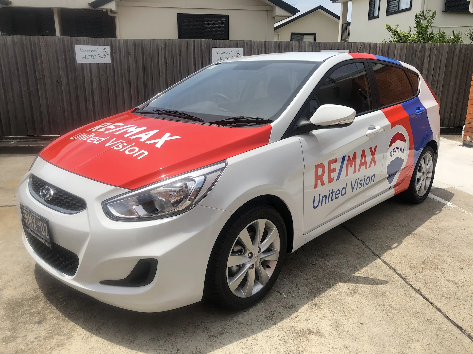 Remax UV Hero.jpg