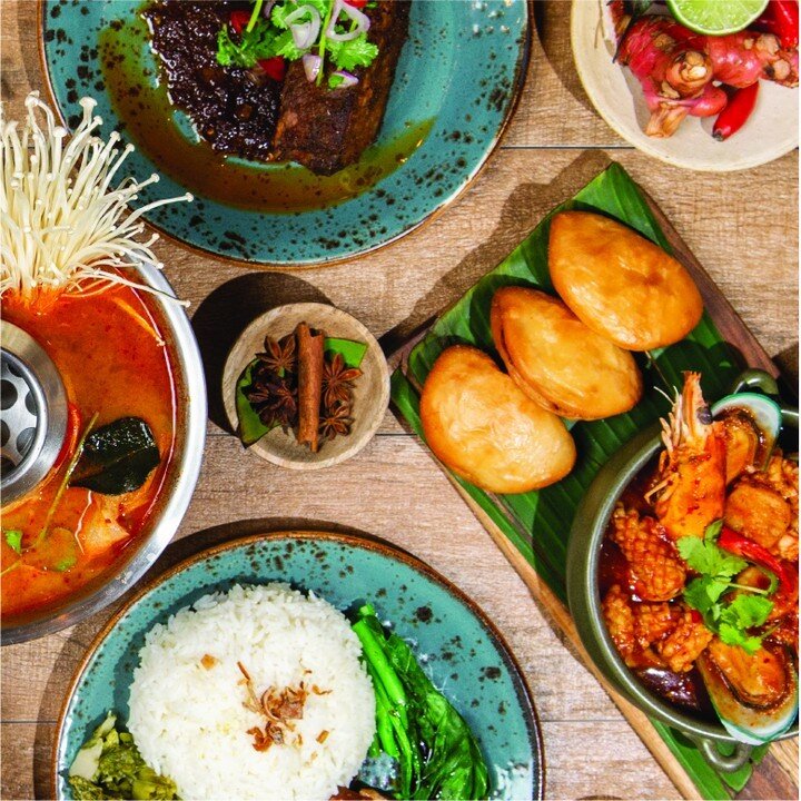 Friday night cozy catchups with good food and good company.
Can&rsquo;t beat it 💖

Book online or give us a call to grab a table!
Tap our link in bio for more info

#misspings #thailove food #thaistreetfood #foodstagram #thaifoodmelbourne #veganthai