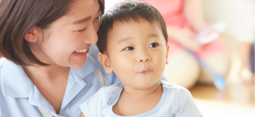 ご自宅でシッターが無料でお子様をお預かりするので、在宅で安心して学習を進められます。