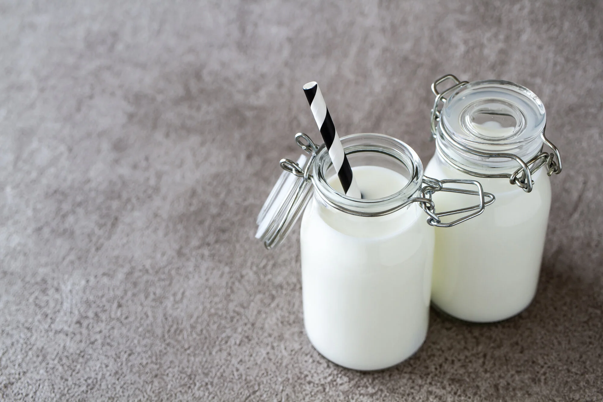 21年 必要な栄養素をサポート おすすめ育児用粉ミルク10選 Famm ファム 家族アルバムや無料フォトカレンダー フォトアルバムなどで 子育てをもっと楽しく