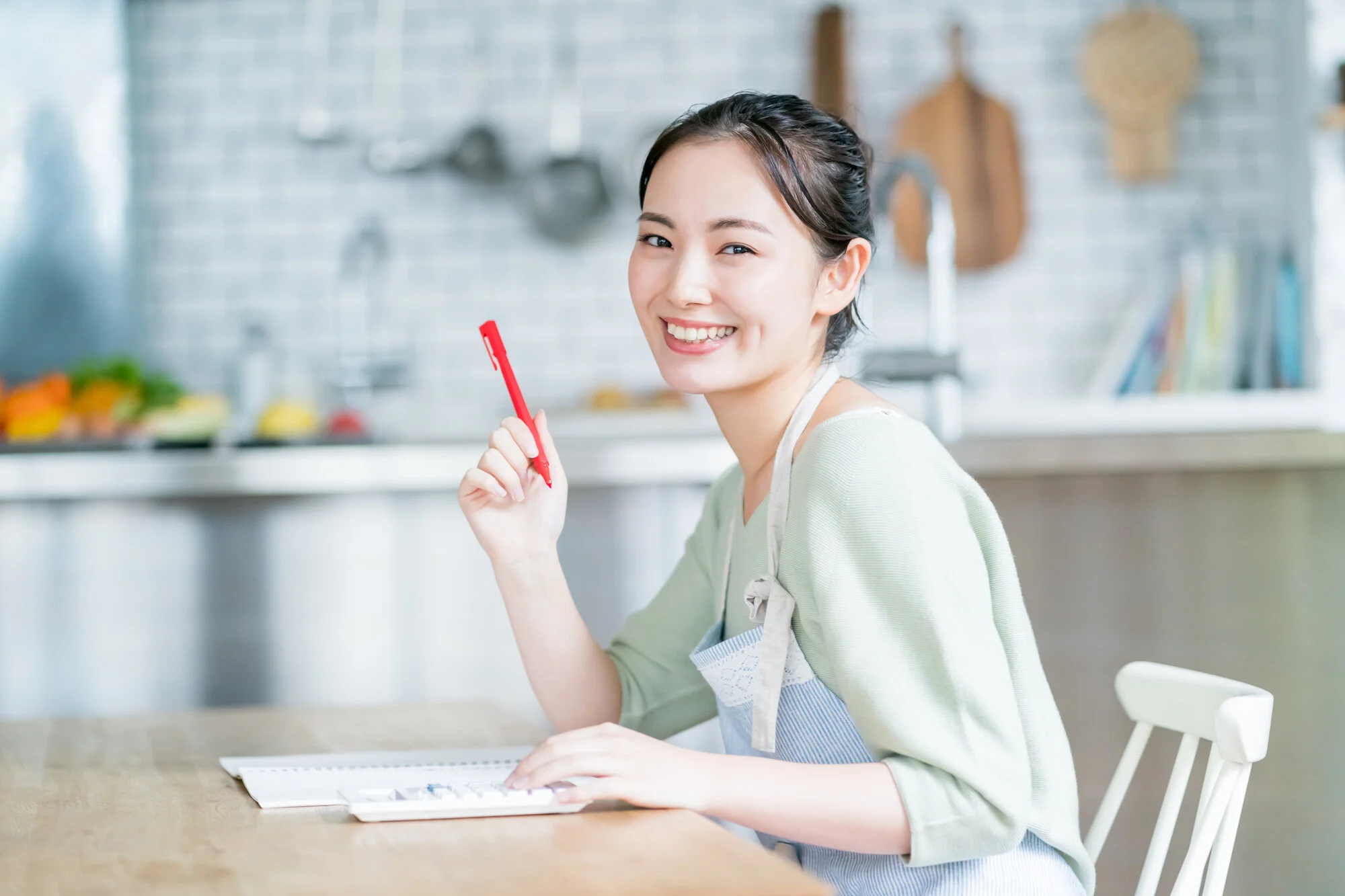 主婦をしながら働くおすすめの仕事とは