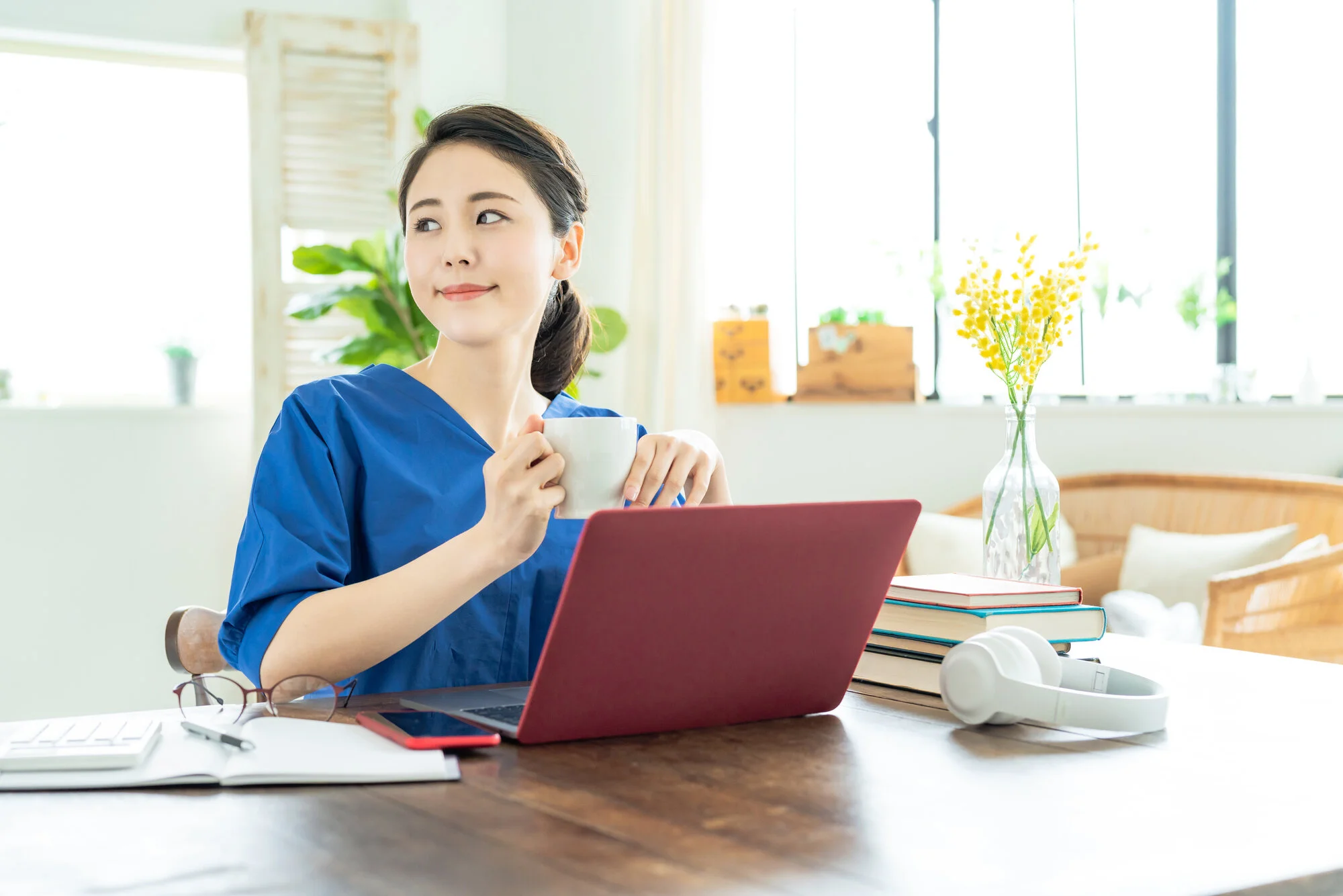 主婦が在宅で仕事したいなら、Webデザイナーがおすすめ!!