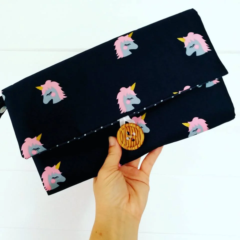 nappy wallet mat unicorns.jpg