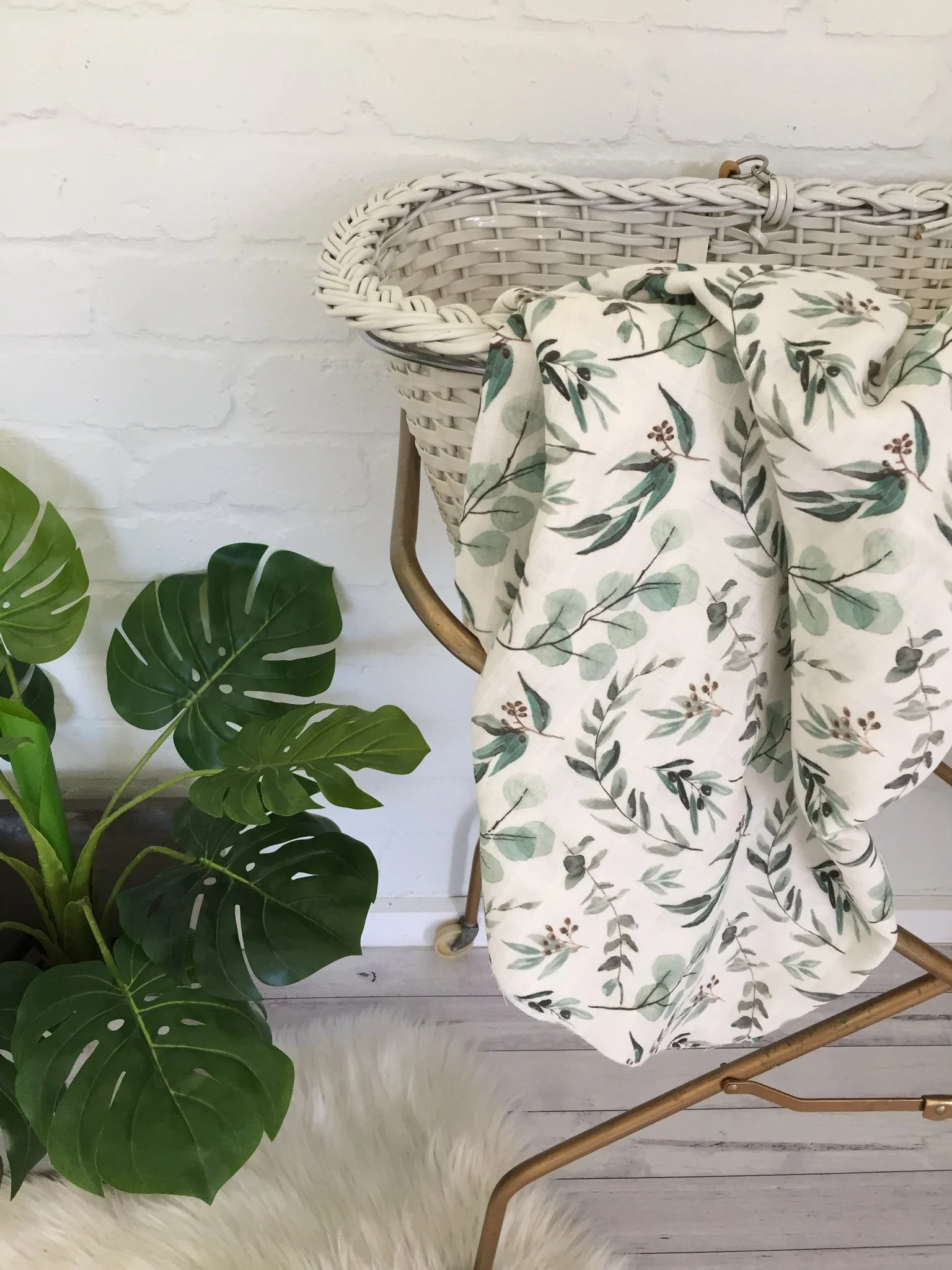 muslin wrap eucalyptus.jpg