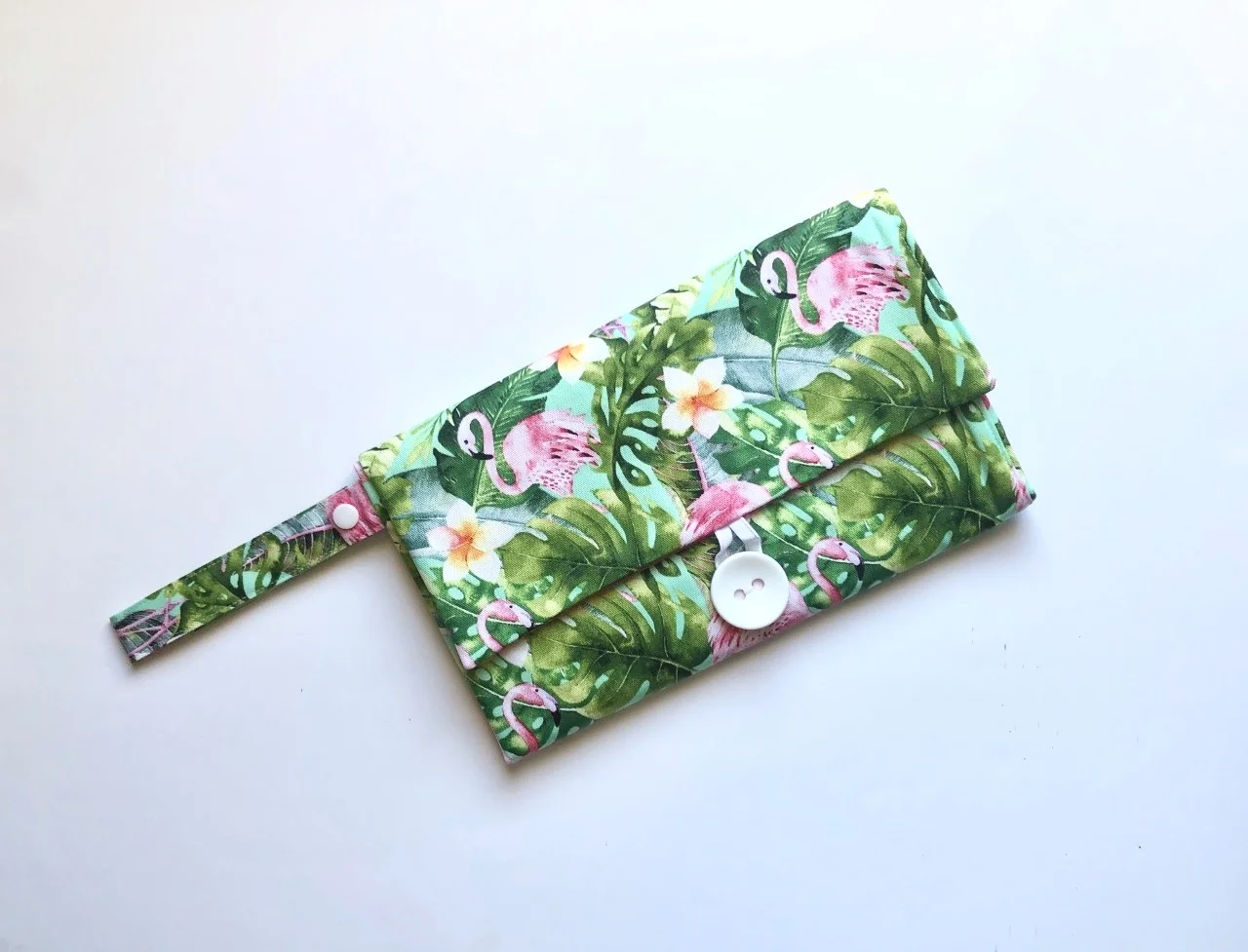 nappy+wallet+mat+tropical+flamingoes.jpg