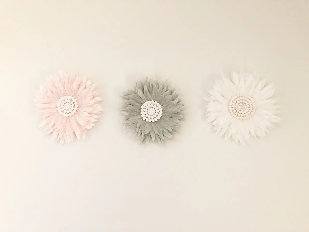 feather wall hanging pink grey white.jpg