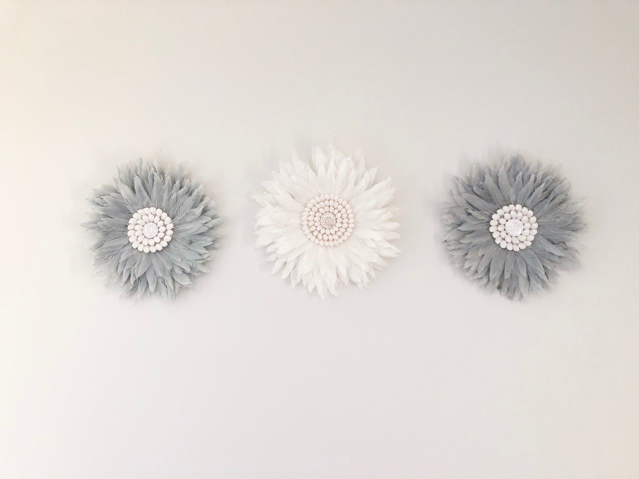 feather wall hanging grey and white.jpg