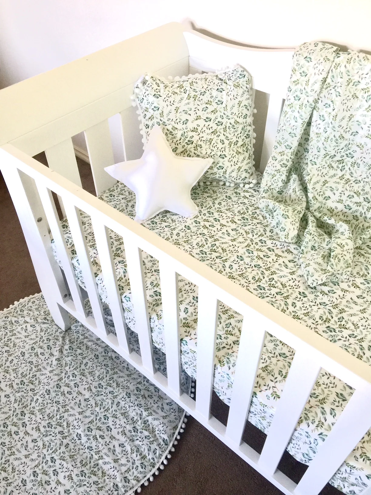 cot sheet leafy vines range 2.jpg