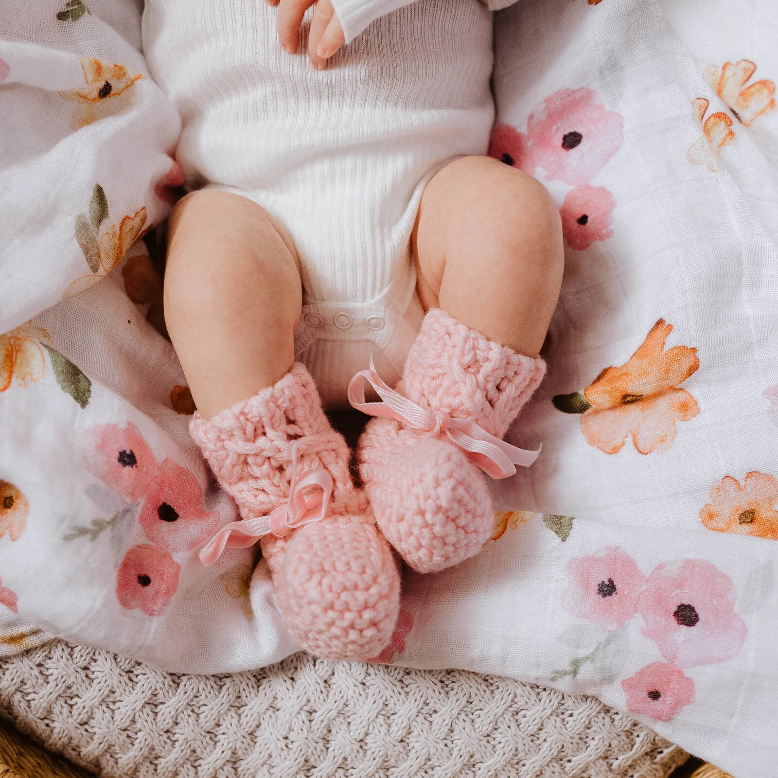 bonnet and booties pink 3.jpg