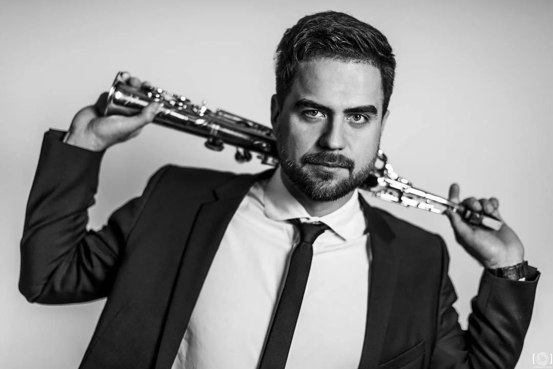 Dāvis Jurka /saxophone Dāvis graduated from Jazz Department of Jazeps Vitols Latvian Academy of Music and the Estonian Academy of Music and Theatre with a Masters degree and he also studied a year in Hamburg, Germany. Has performed in various festivals, including "Elbjazz" in Germany, "Rīgas Ritmi" and "Saulkrasti Jazz" in Latvia, as well as has collaborated with Kenny Wheeler, John Taylor, Diana Torto ("HfMT Big band", Hamburg, Germany), Jojo Mayer, "New York Voices", Kurt Elling, Roberta Gambarini. Since 2012, Davis plays alto saxophone in the Latvian Radio Big Band. photo: Jānis Porietis