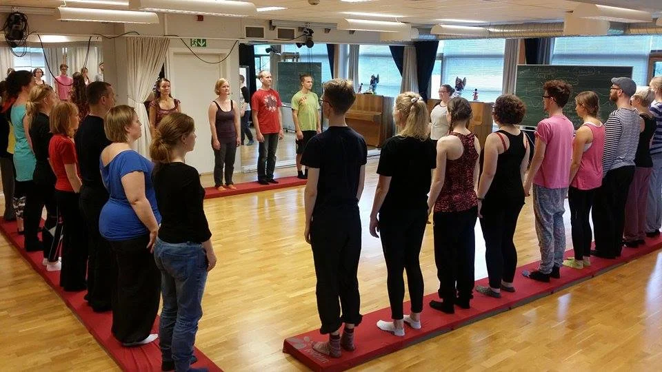 Første_samling_Folkedanskroppen_og_scena___2.jpg