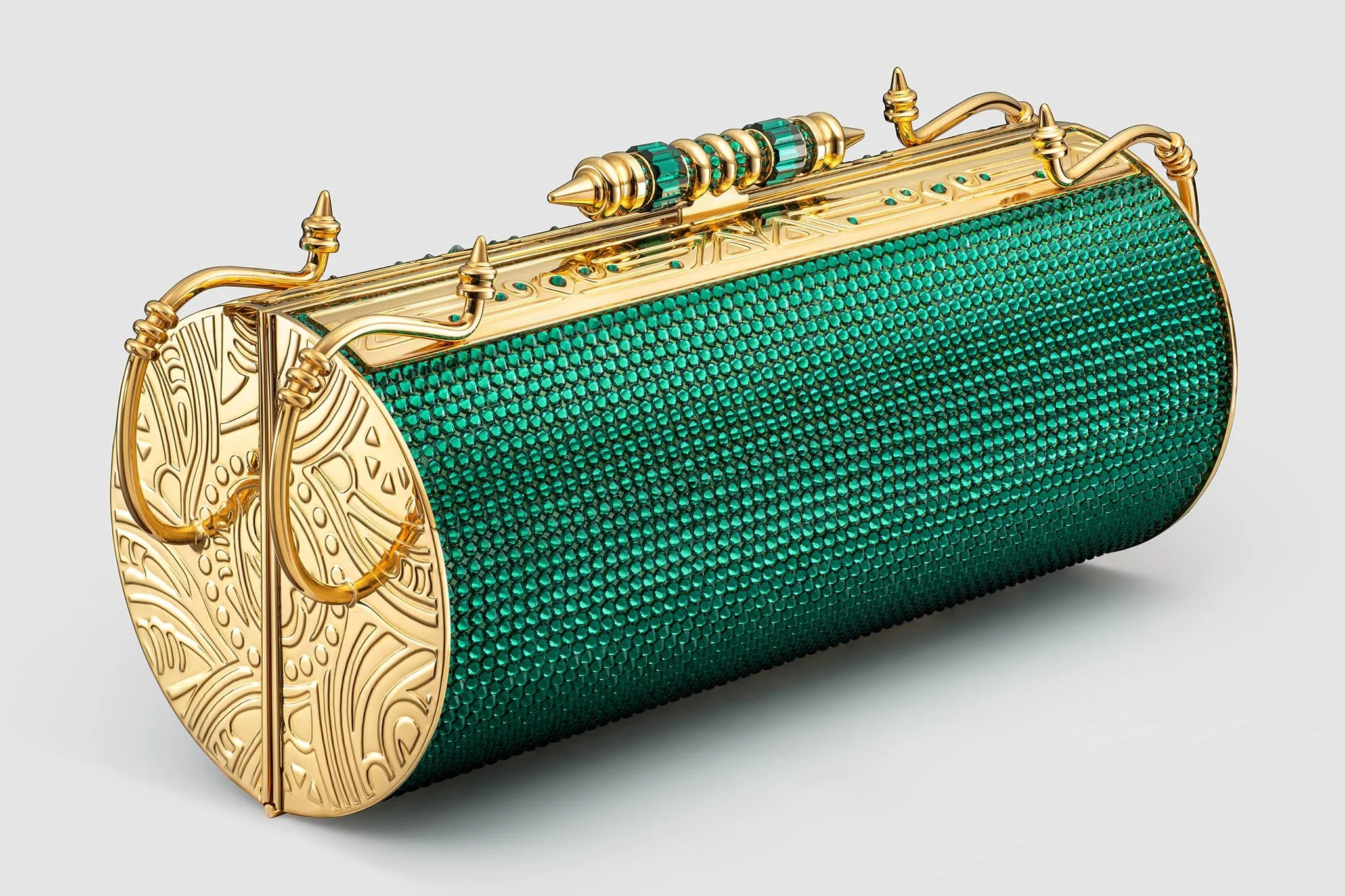 okhtein-felucca-swarovski-clutch-angle-product-photographer-in-egypt.jpg