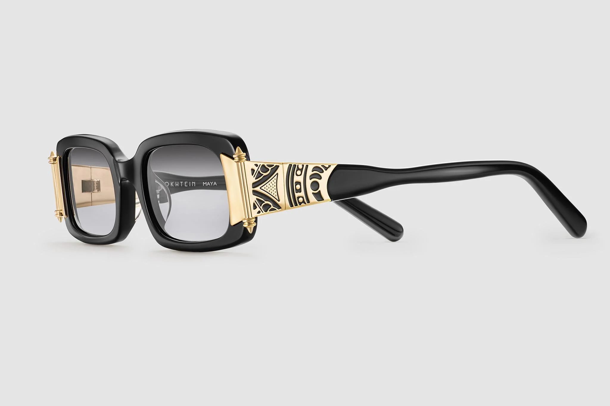 okhtein-maya-shades-angle-black-product-photographer-in-egypt.jpg