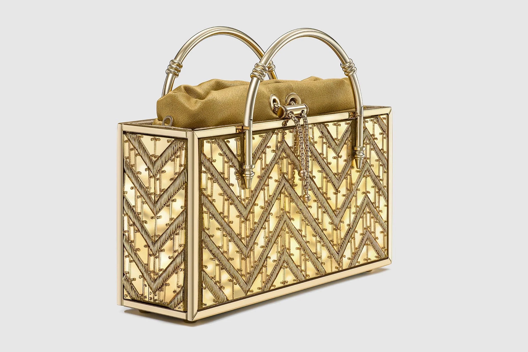 okhtein-nabila-clutch-angle-product-photographer-in-egypt.jpg