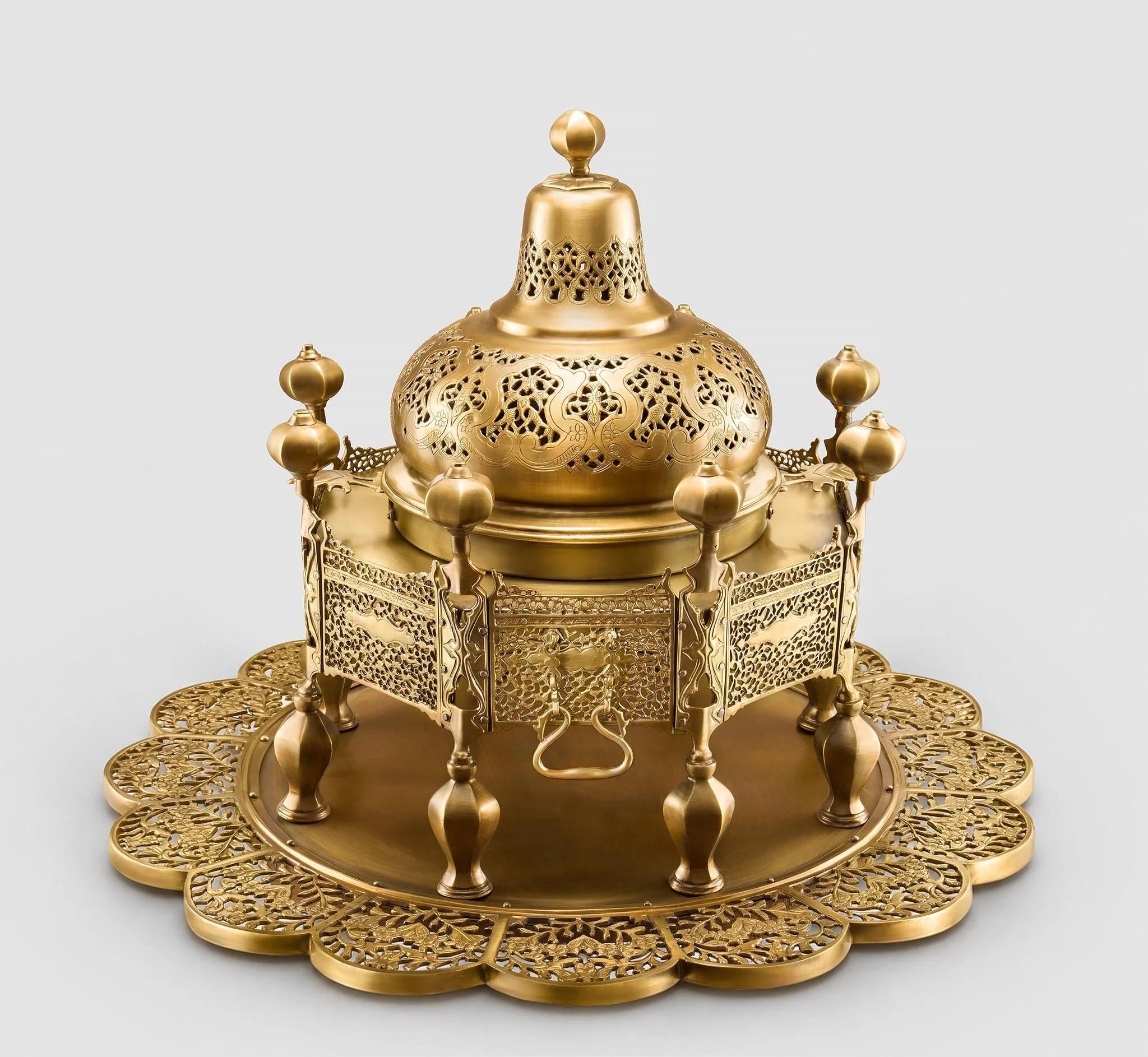 ali-wafa-handcrafts-brass-incense-burner-product-photographer-egypt.jpg