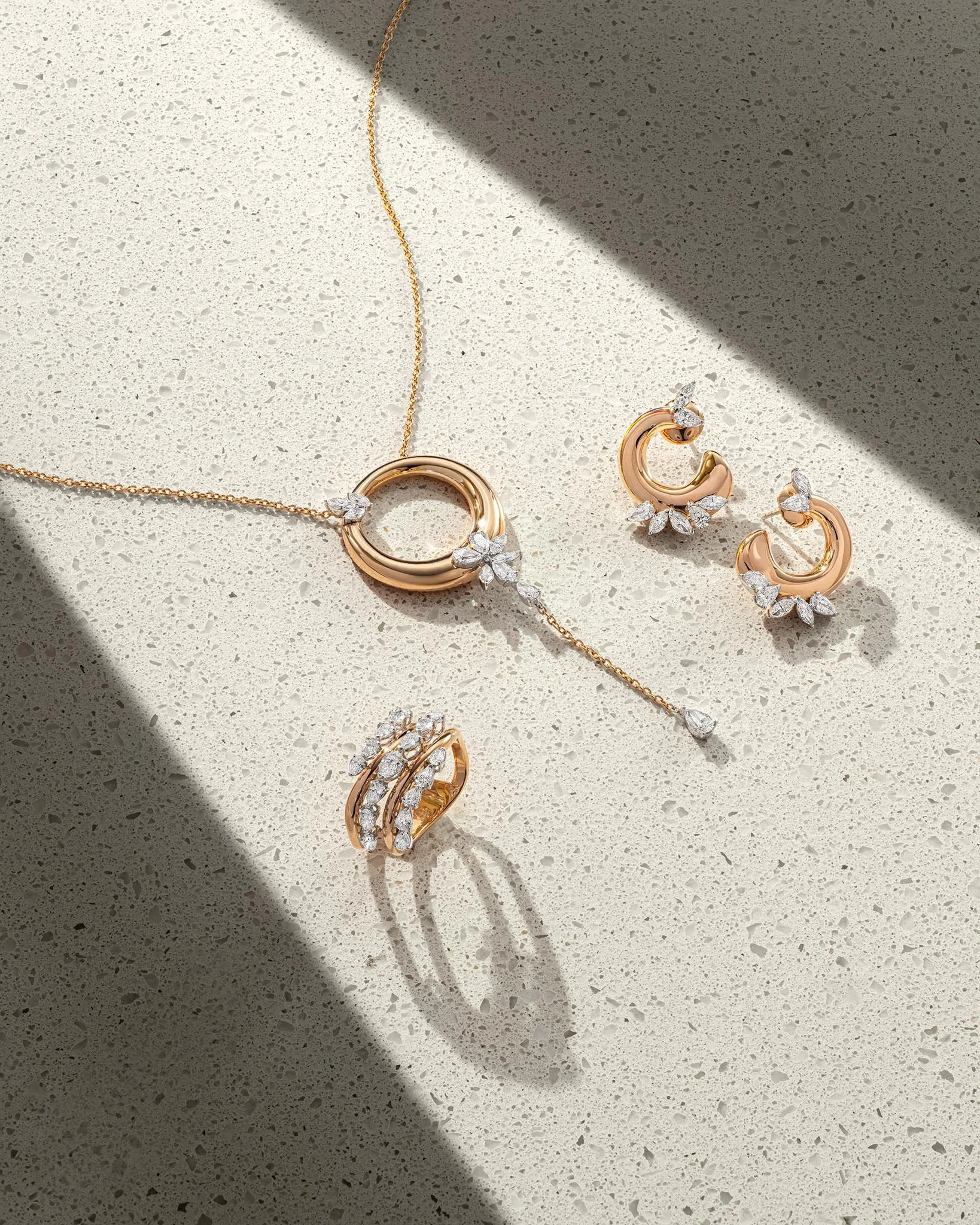 rose-gold-necklace-earrings-set-jewelry-photography-egypt.jpg