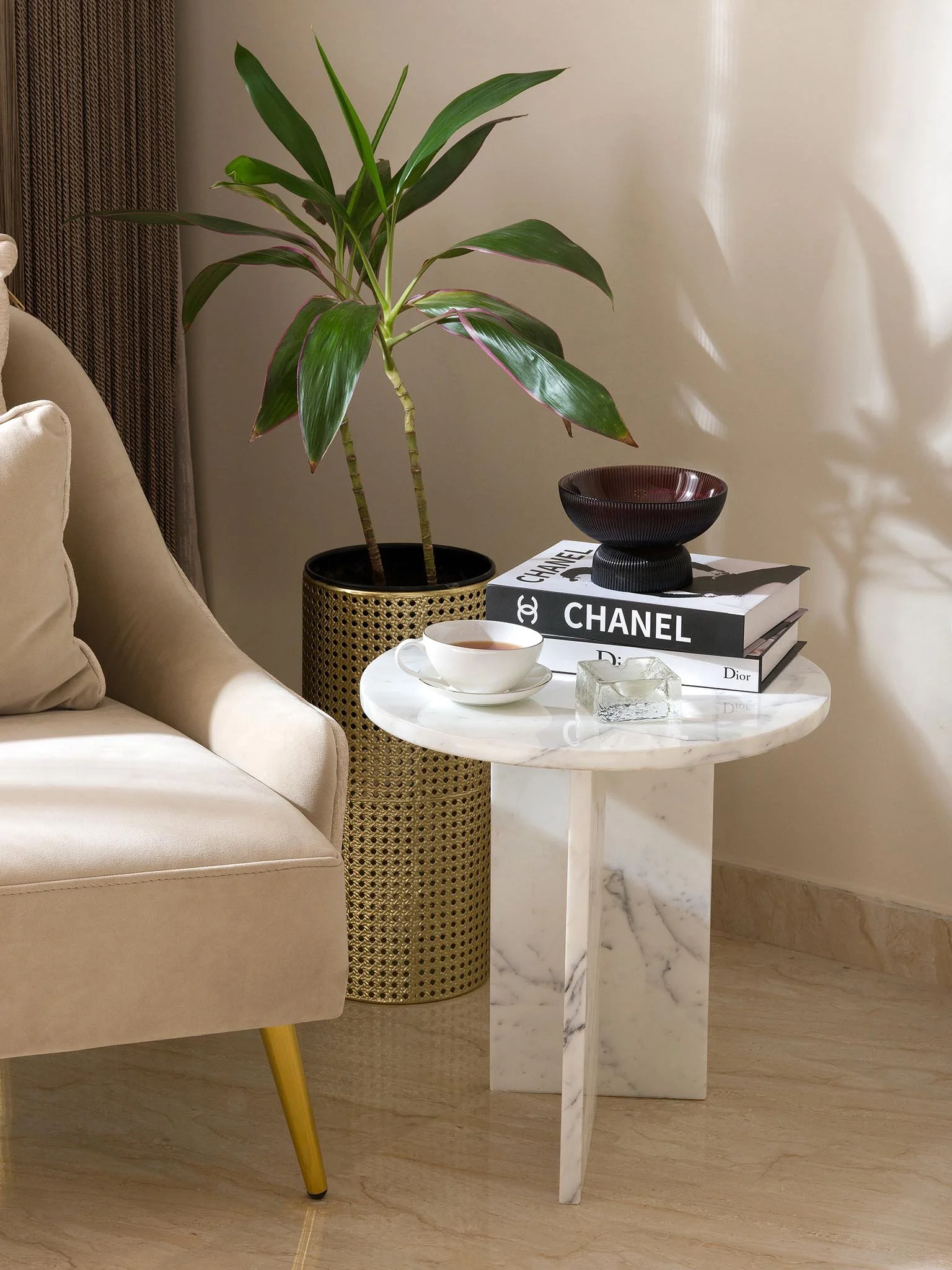 hassan-salem-designs-marble-side-table-product-photographer-in-egypt.jpg