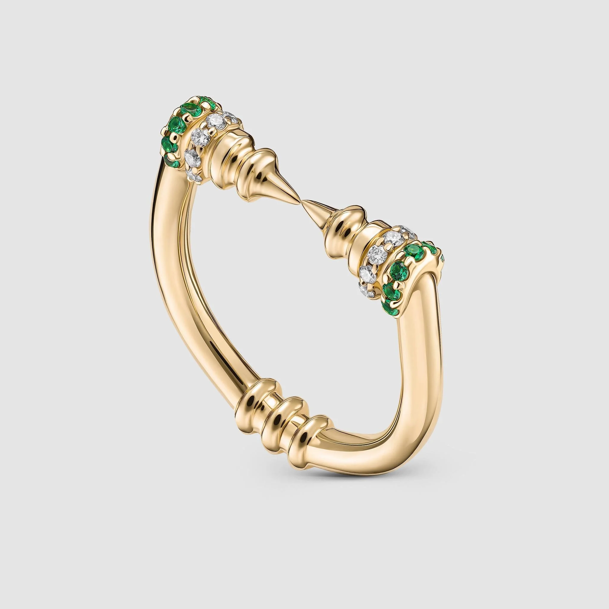 okhtein-emerald-open-bangle-jewelry-photographer-egypt.jpg