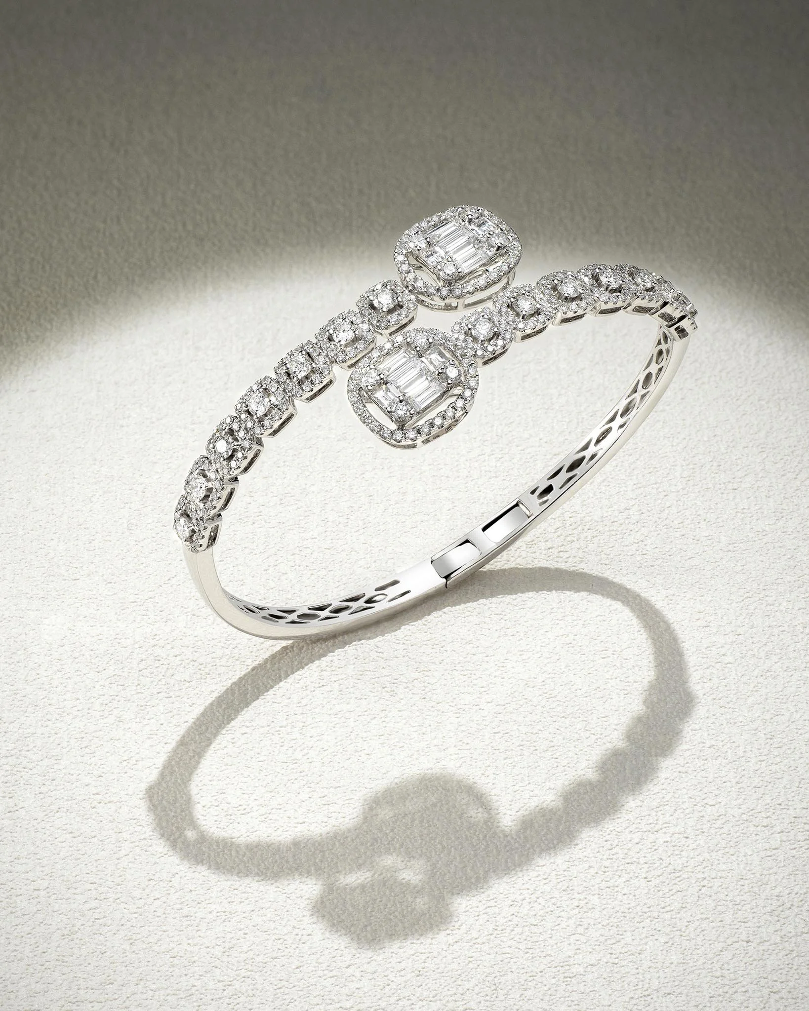 diamond-solitaire-ring-jewelry-photographer-egypt.jpg