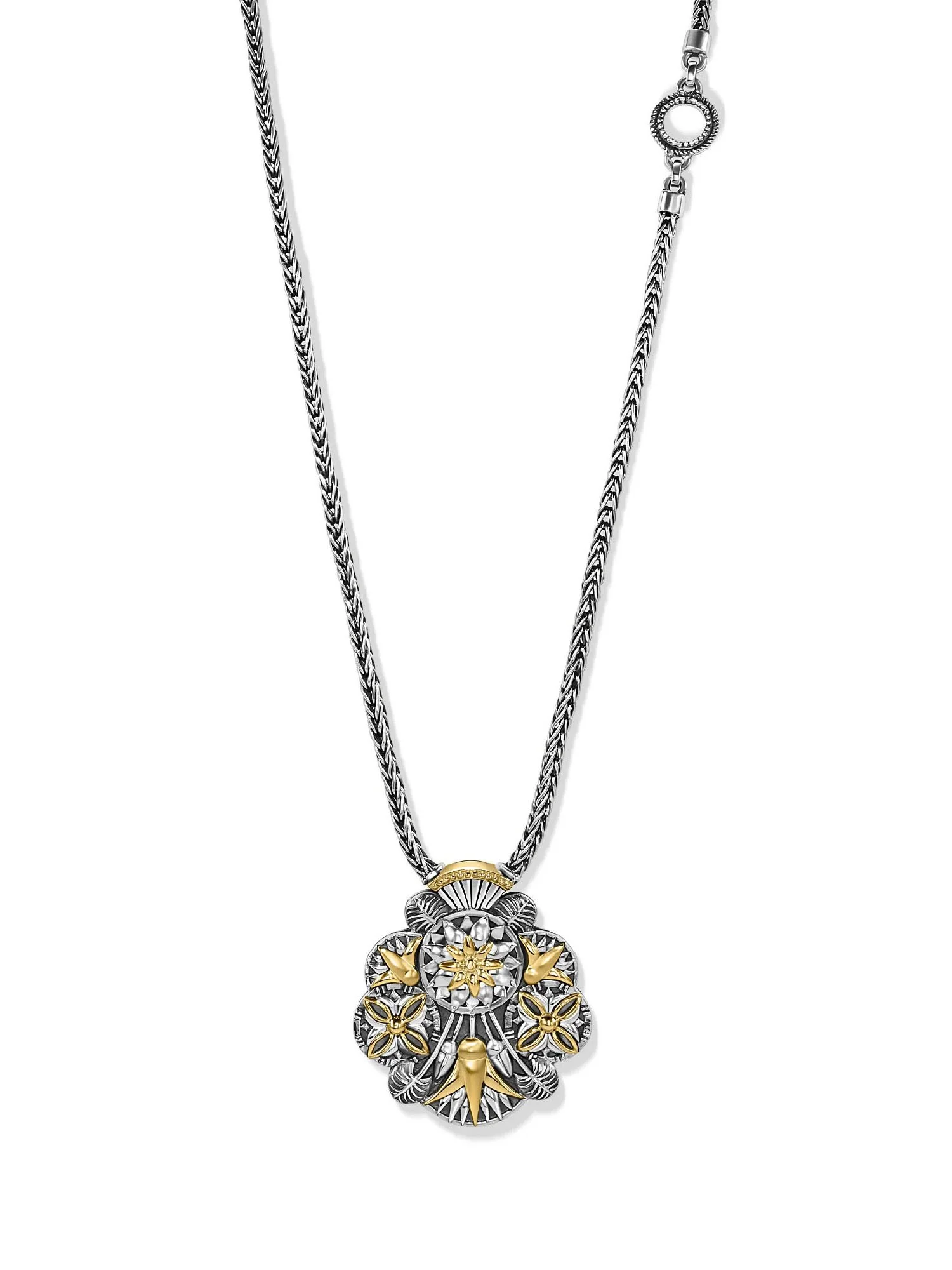gold-pendant-necklace-jewelry-photographer-egypt.jpg