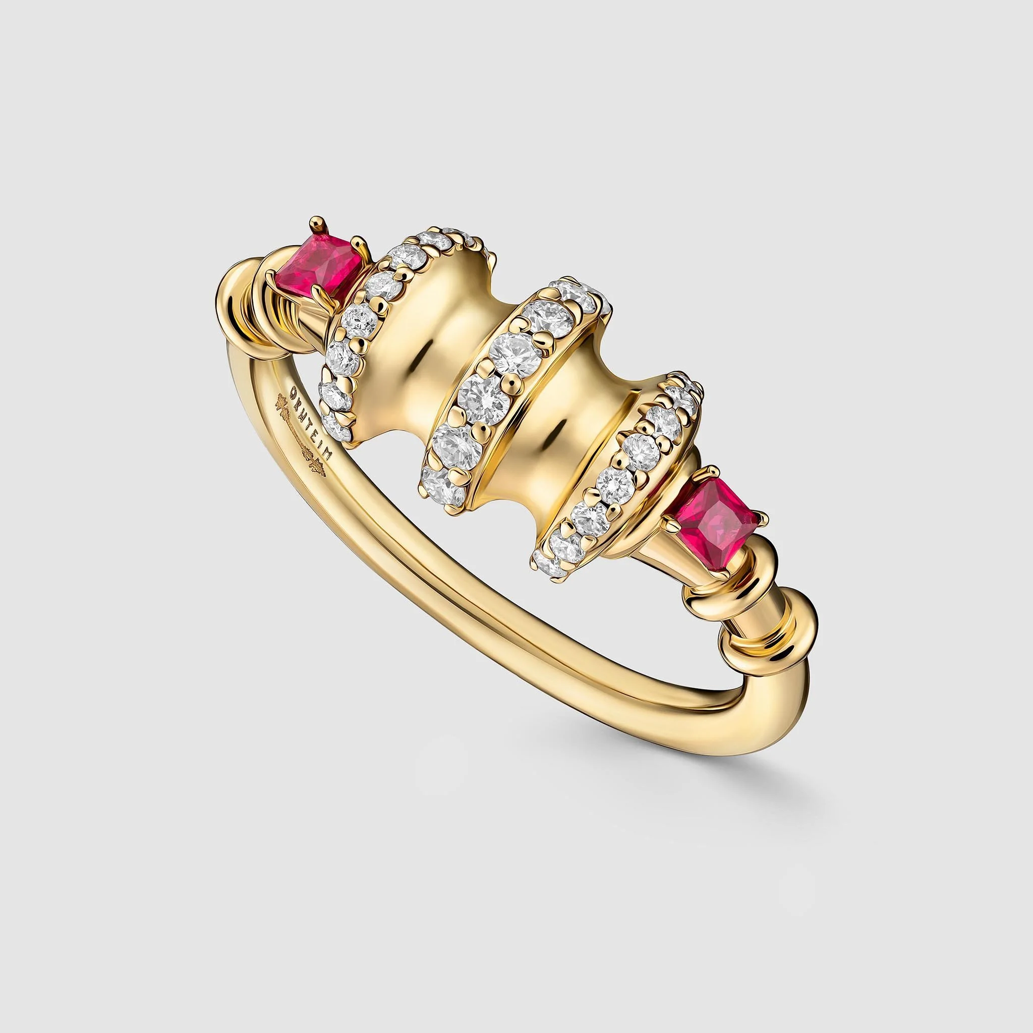 okhtein-ruby-band-ring-jewelry-photographer-egypt.jpg