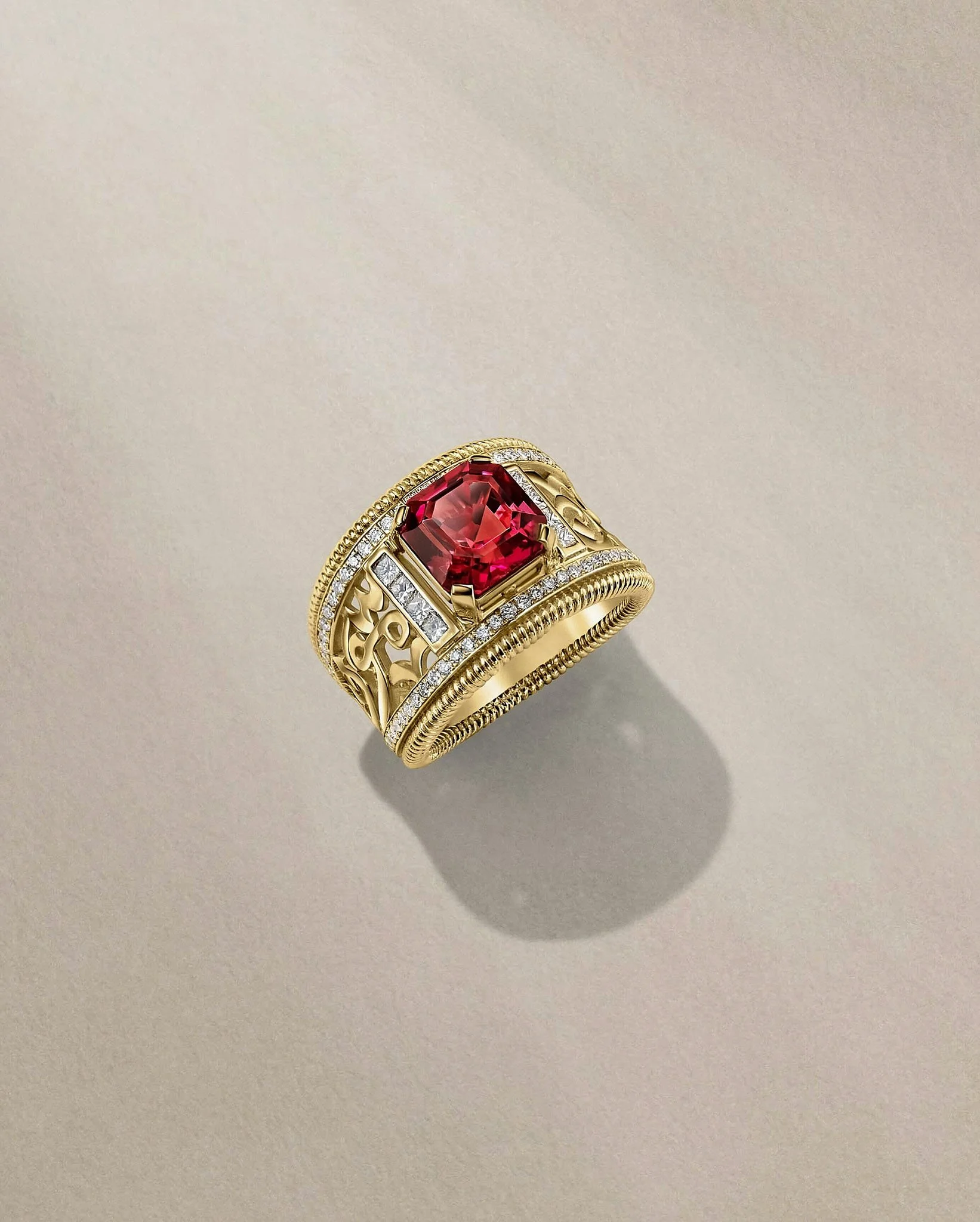 ruby-statement-ring-jewelry-photographer-egypt.jpg