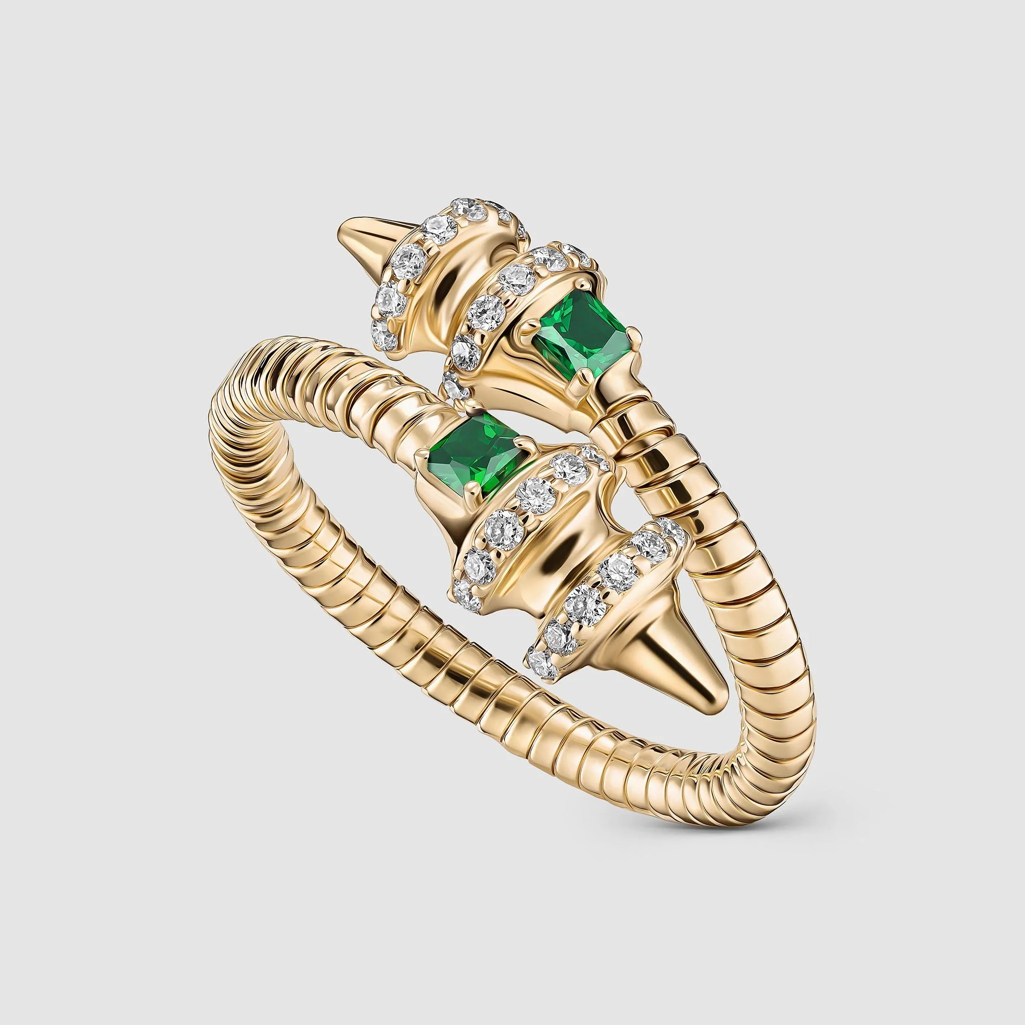 okhtein-emerald-ring-jewelry-photographer-egypt.jpg