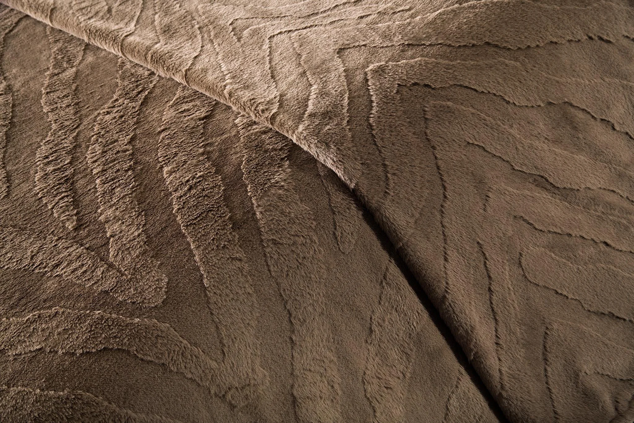 lilly-home-bedspread-texture-detail-product-photographer-in-egypt.jpg