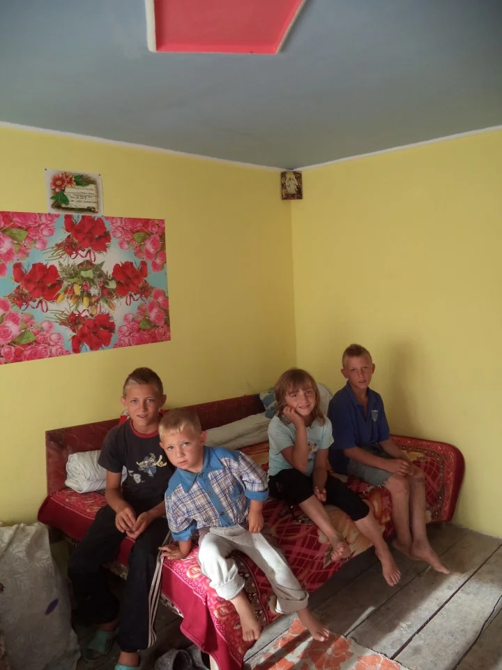 Ob sie es glauben oder nicht, ich weine beim bearbeiten dieser Fotos, es ist so unglaublich was wir jeden Tage leisten und erreichen. Für die Pferde und die Kinder sind wir unverzichtbar geworden !!