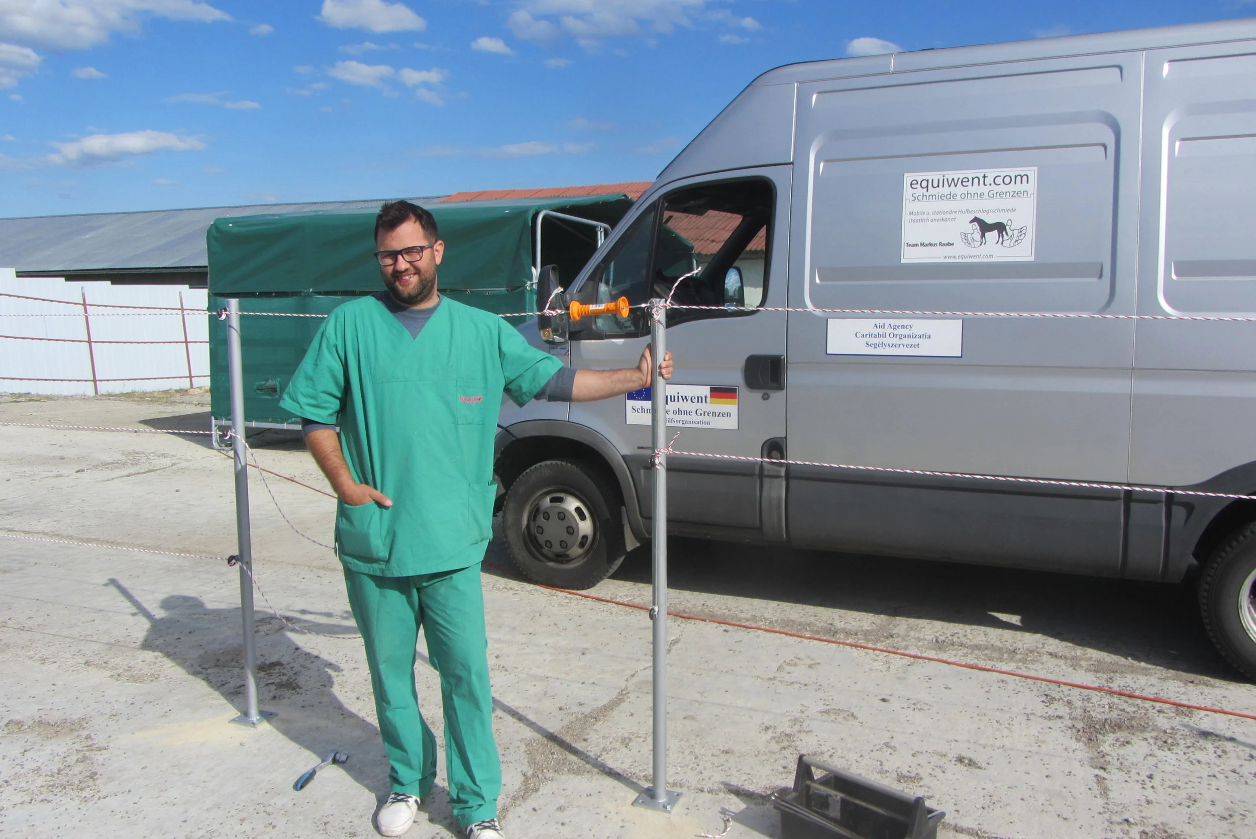 Der Equiwent-Cheftierarzt Dr.med.vet Alexander, er ist nicht nur ein Arzt auf dem Papier, nein, er lebt seinen Beruf.